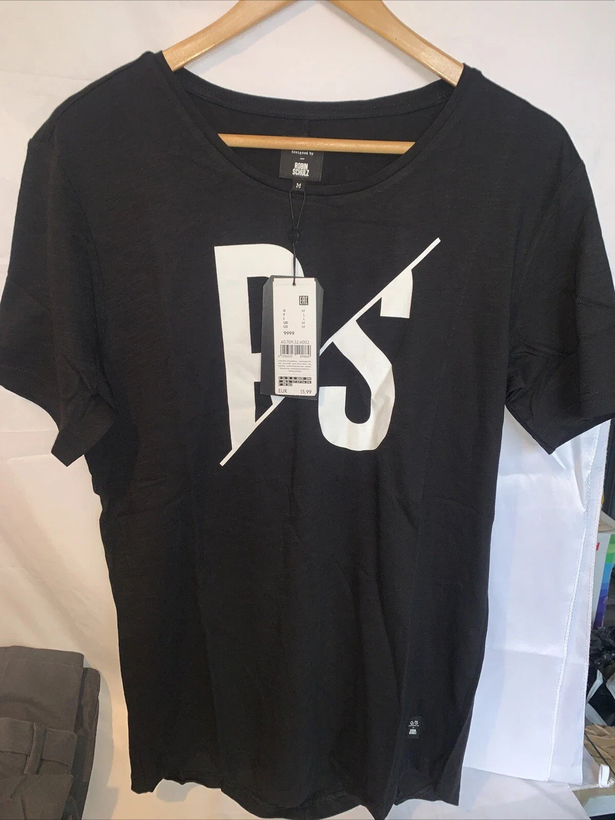 Q S designed by S Oliver Men's Long sleeve T-shirt Black Size M Robin Schulz Unisex T-shirt, Sweatshirt, Hoodie, Long Sleeve Tee - T-Shirt, Sweatshirt, Hoodie