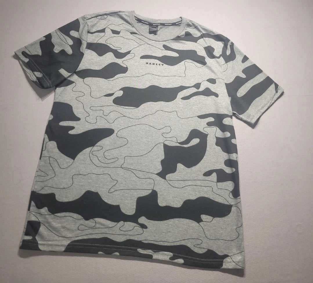 Oakley Camo T Shirt Mens 2XL Gray Black Custom Fit Graphic Streetwear Logo Tee Unisex T-shirt, Sweatshirt, Hoodie, Long Sleeve Tee - T-Shirt, Sweatshirt, Hoodie