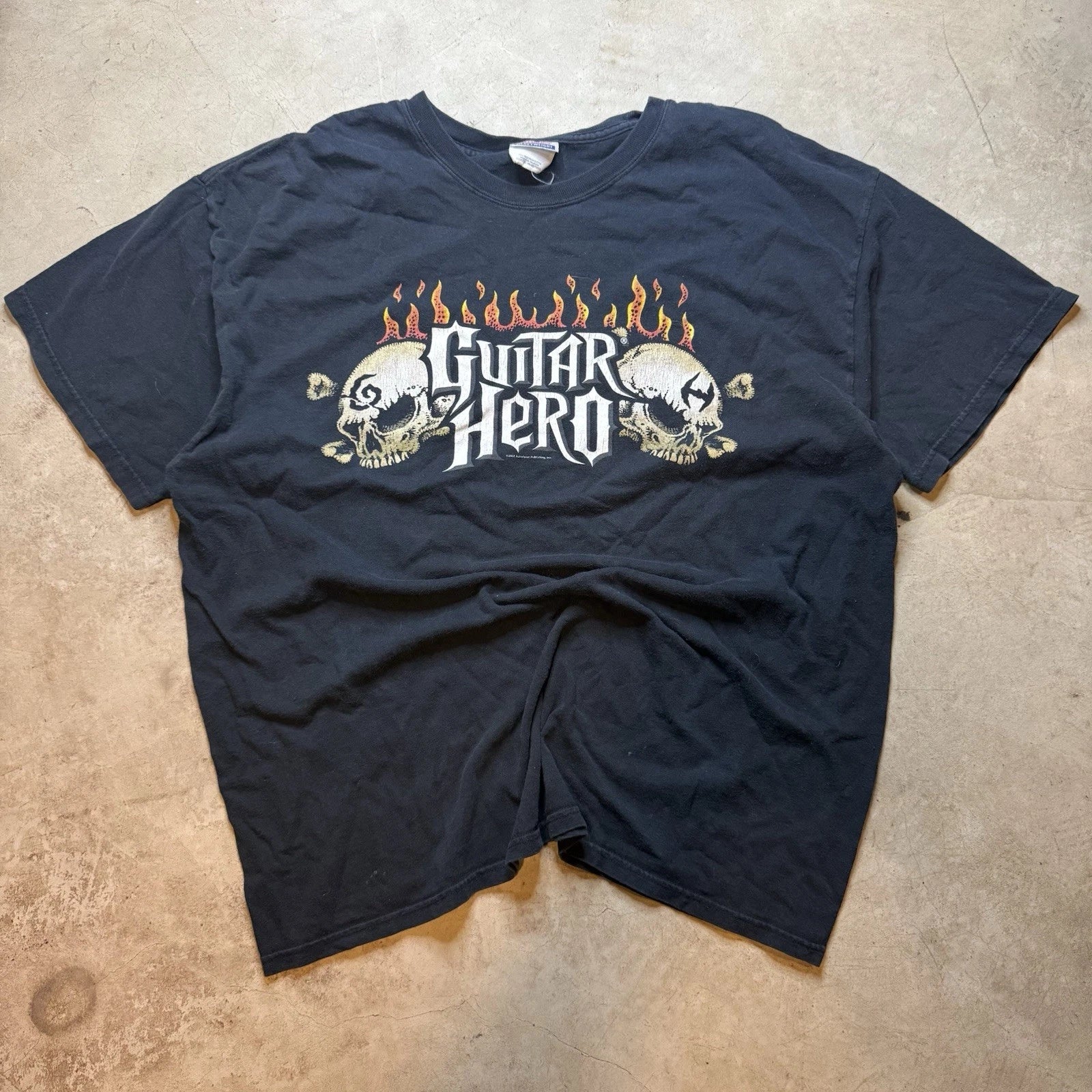 Vintage Guitar Hero Y2K 2008 Flaming Skulls Video Game Promo T-Shirt Sz Large Unisex T-shirt, Sweatshirt, Hoodie, Long Sleeve Tee - T-Shirt, Sweatshirt, Hoodie