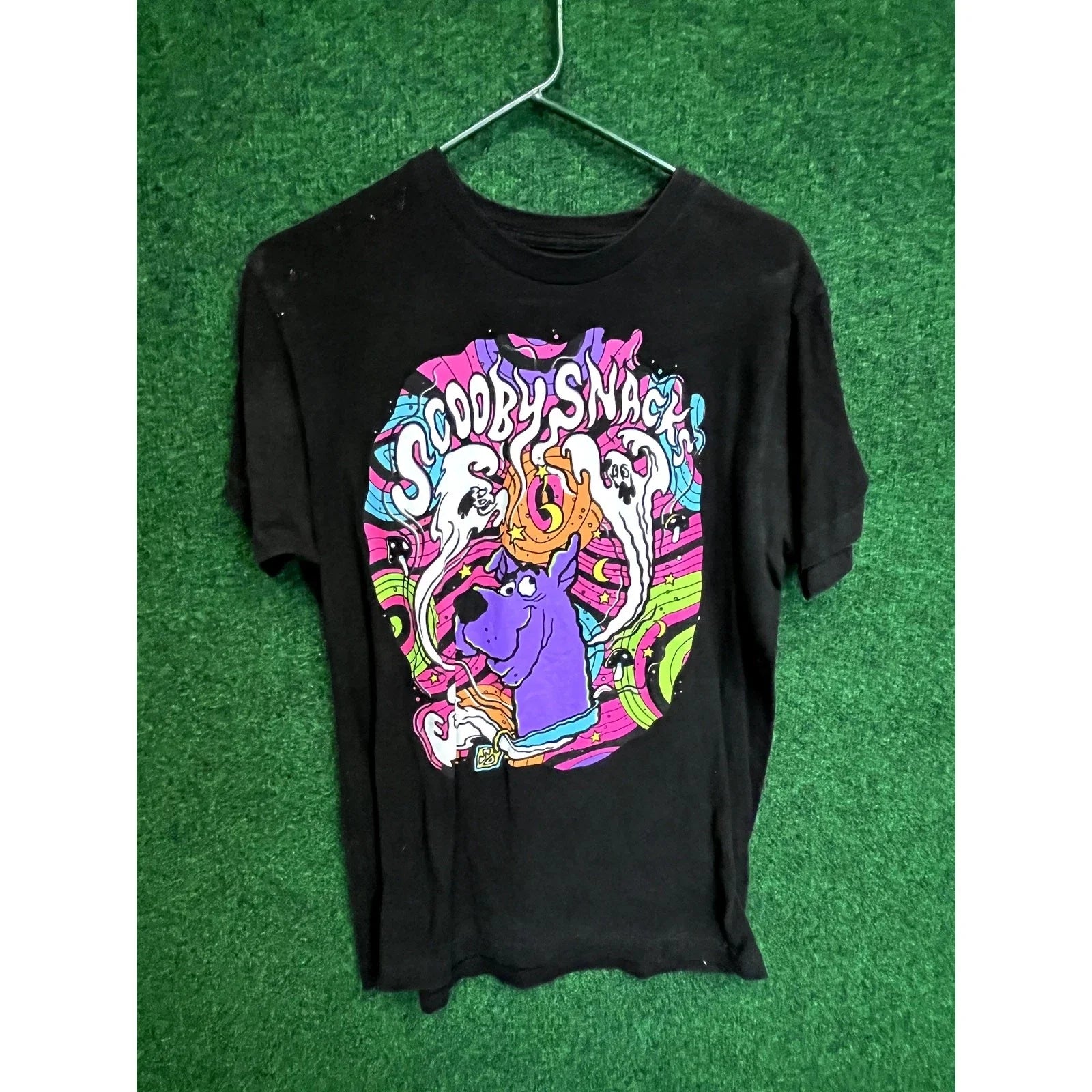 Y2K psychedelic Scooby-Doo Black T-Shirt Size Medium Unisex Gift Unisex T-shirt, Sweatshirt, Hoodie, Long Sleeve Tee - T-Shirt, Sweatshirt, Hoodie