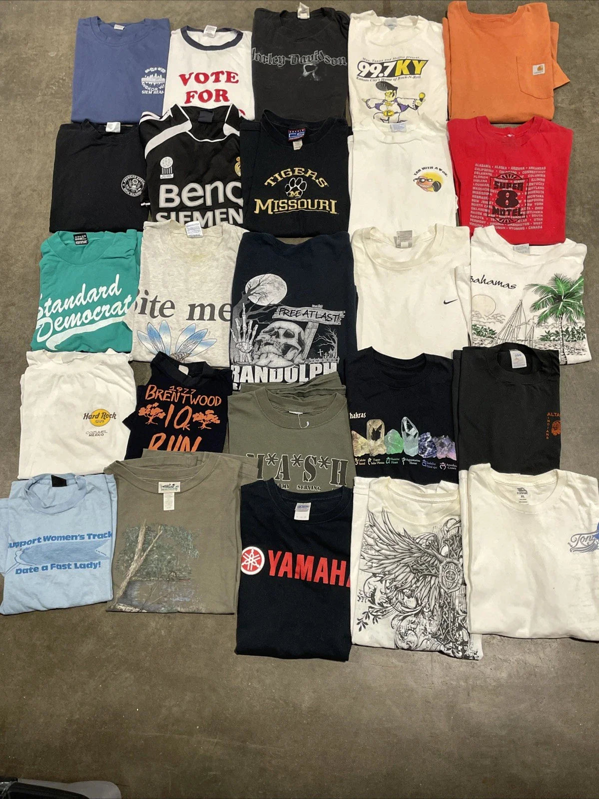 Vintage 80s, 90s Y2K Bundle Lot of 25 Graphic T-Shirts Various Sizes & Condition Unisex T-shirt, Sweatshirt, Hoodie, Long Sleeve Tee - T-Shirt, Sweatshirt, Hoodie