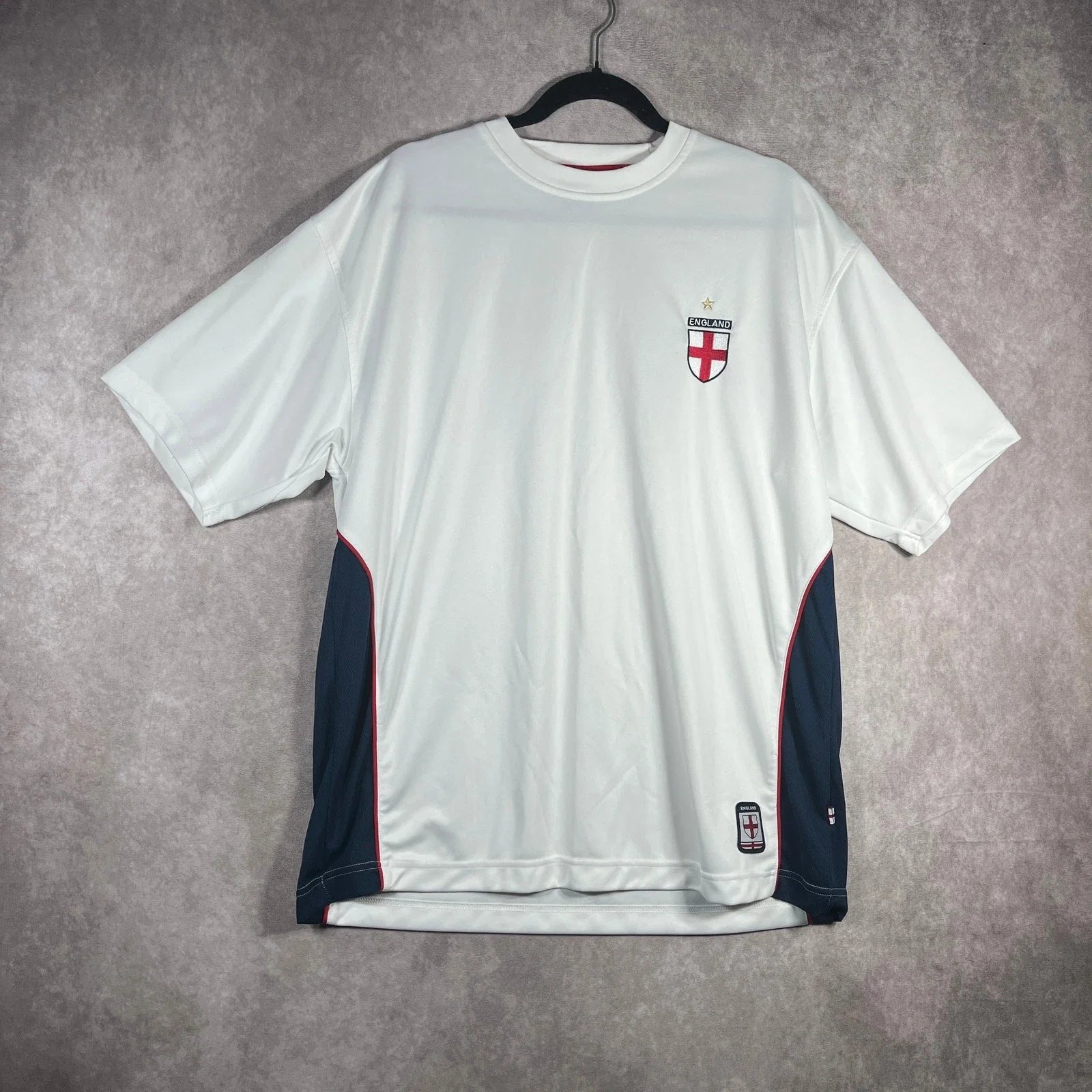 England Football Retro Jersey Top Mens XL White St. George Cross FIFA Soccer Unisex T-shirt, Sweatshirt, Hoodie, Long Sleeve Tee - T-Shirt, Sweatshirt, Hoodie