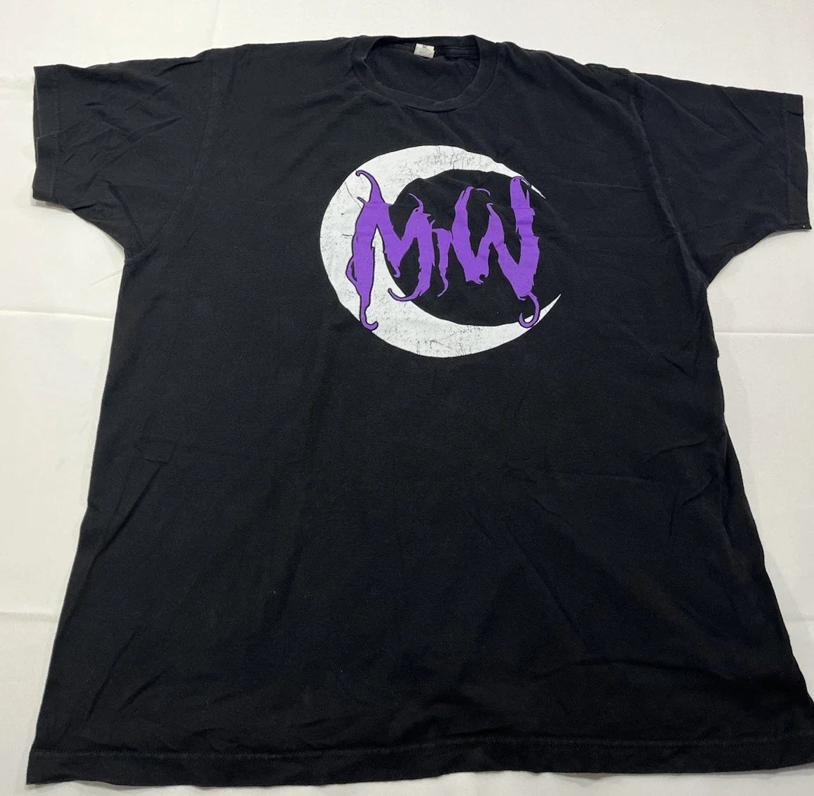 Motionless In White Crescent Moon Band  T-Shirt Mens Size XL Tultex Band Merch Unisex T-shirt, Sweatshirt, Hoodie, Long Sleeve Tee - T-Shirt, Sweatshirt, Hoodie