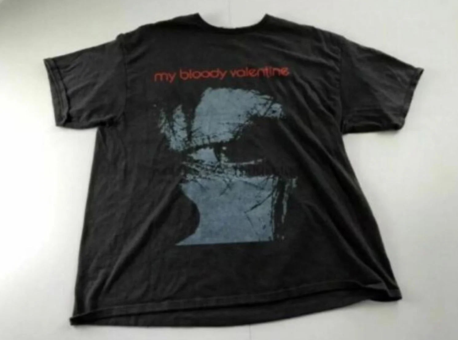 My Bloody Valentine Vintage 1992 Tour Reprint Black Men T-shirt Unisex T-shirt, Sweatshirt, Hoodie, Long Sleeve Tee - T-Shirt, Sweatshirt, Hoodie