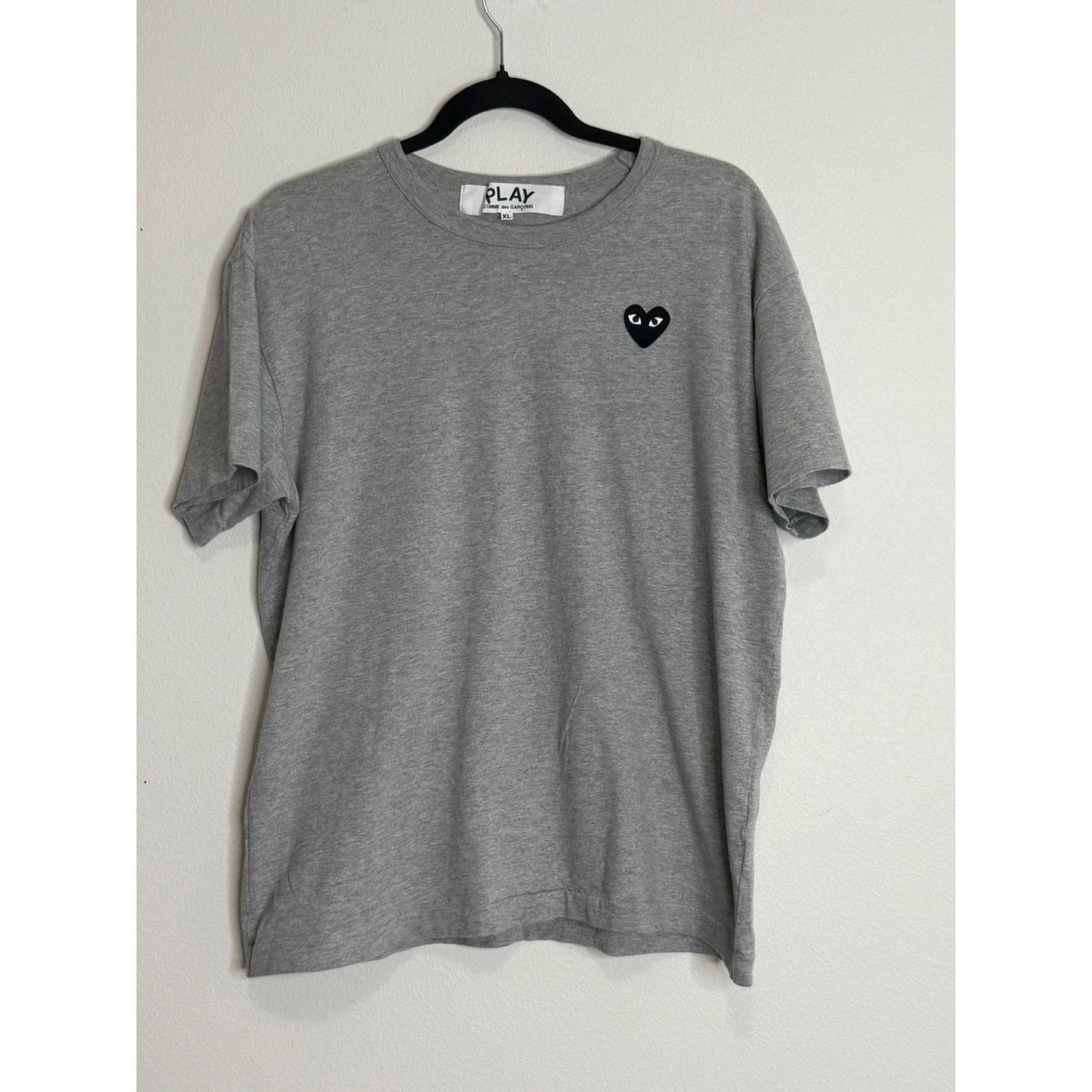 Comme des Garcons Play Grey T-Shirt Black Heart Logo XL Men's CDG Tee Unisex T-shirt, Sweatshirt, Hoodie, Long Sleeve Tee - T-Shirt, Sweatshirt, Hoodie