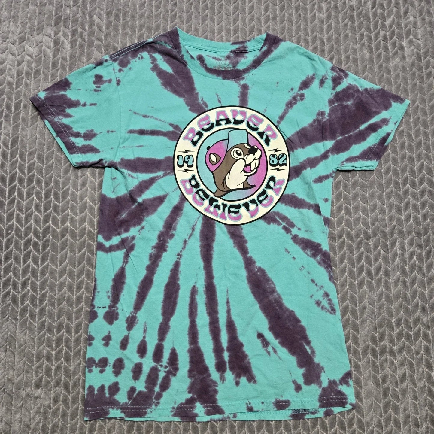 Buc-ee's Beaver Believer Tie Dye Graphic T-Shirt Teal Purple Mens Small 1982 Unisex T-shirt, Sweatshirt, Hoodie, Long Sleeve Tee - T-Shirt, Sweatshirt, Hoodie