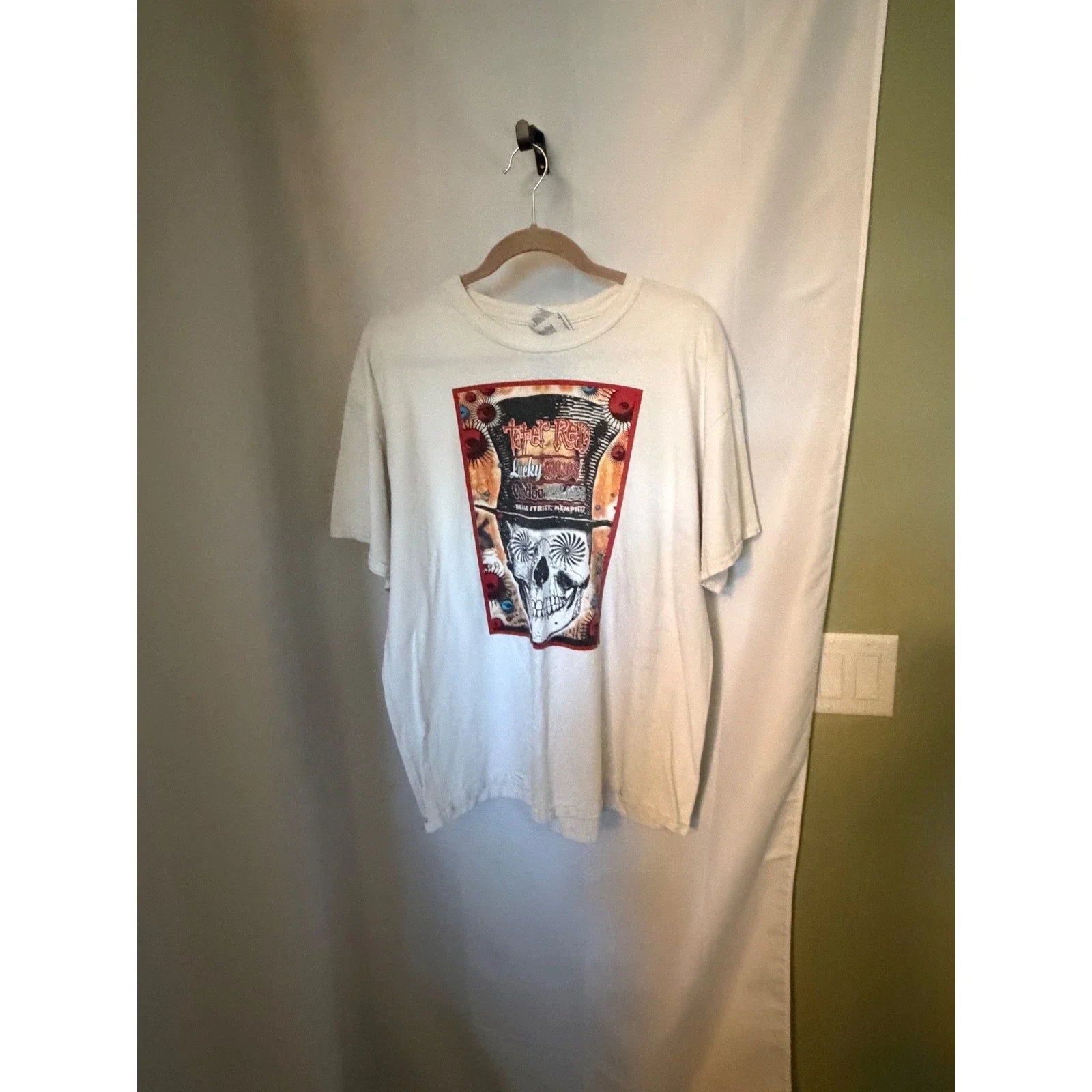 Tater Reds Lucky Mojos Voodoo Healings Beale Street Memphis Graphic T-Shirt XL Unisex T-shirt, Sweatshirt, Hoodie, Long Sleeve Tee - T-Shirt, Sweatshirt, Hoodie