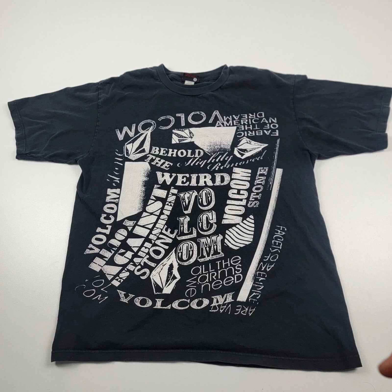 Volcom Stone T Shirt Large Vtg 90s 00s Y2K Skate Grunge Vtg Baggy Distressed Unisex T-shirt, Sweatshirt, Hoodie, Long Sleeve Tee - T-Shirt, Sweatshirt, Hoodie