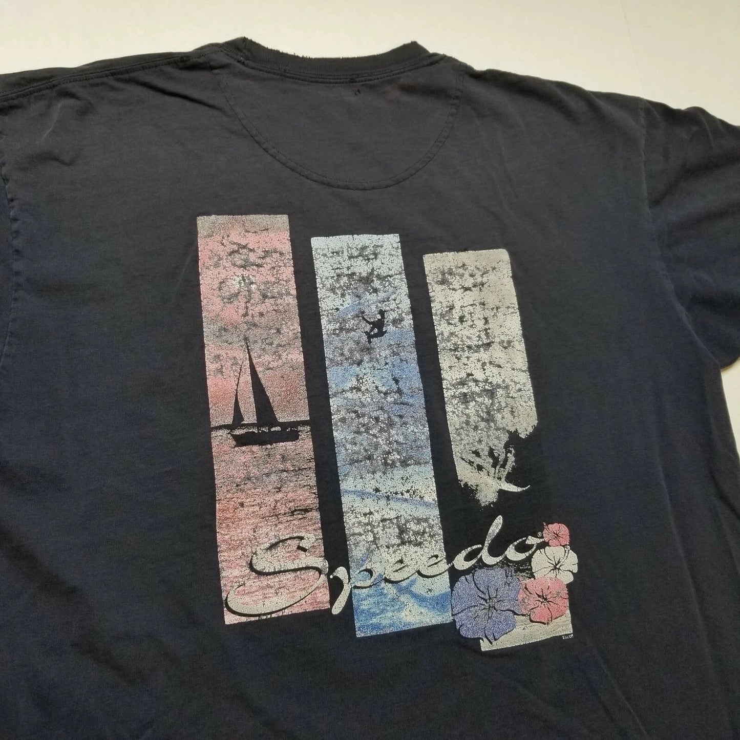 Speedo T-Shirt Mens XL Hawaiian Surf Beach Floral Island Y2k Y94 Unisex T-shirt, Sweatshirt, Hoodie, Long Sleeve Tee - T-Shirt, Sweatshirt, Hoodie