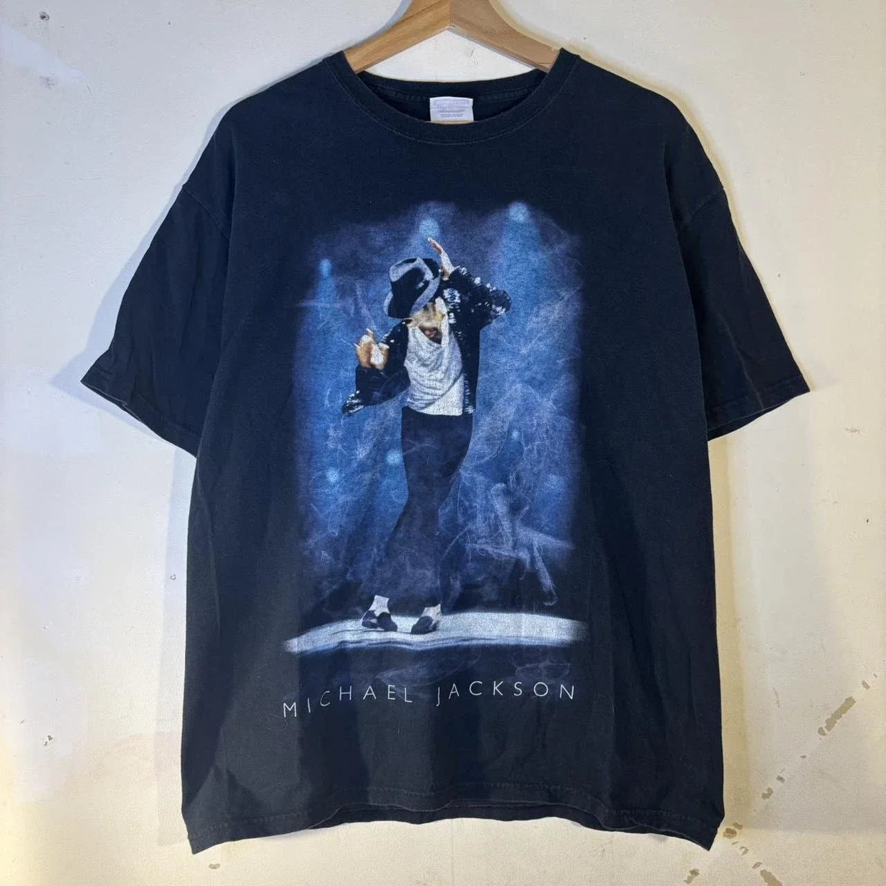Men's Vintage Michael Jackson Early 2000s Y2K T-Shirt Faded Black Rare S-5XL Unisex T-shirt, Sweatshirt, Hoodie, Long Sleeve Tee - T-Shirt, Sweatshirt, Hoodie