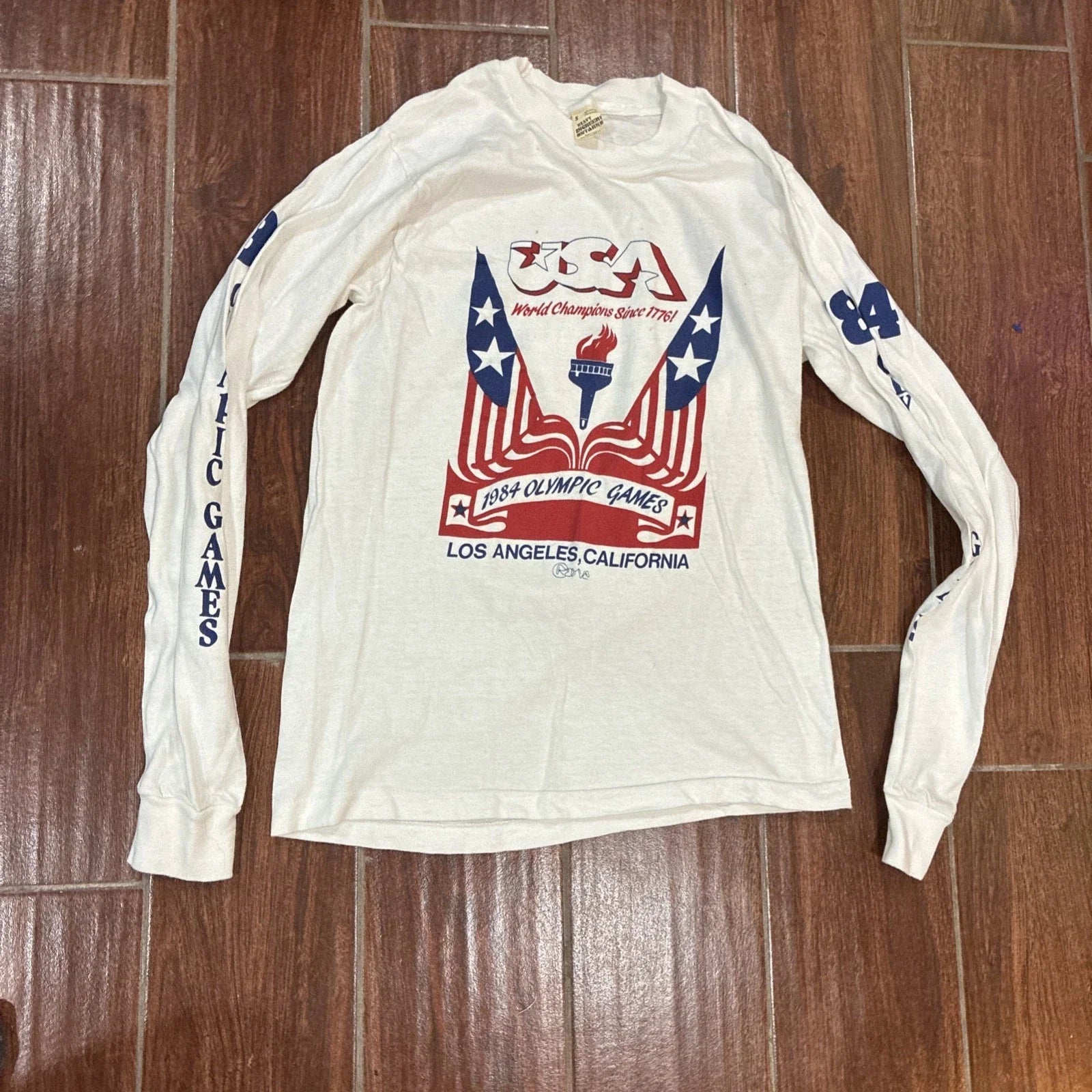 Vintage Levis Olympic Games 1984 USA Soccer Long Sleeve Rare Mens Large Unisex T-shirt, Sweatshirt, Hoodie, Long Sleeve Tee - T-Shirt, Sweatshirt, Hoodie
