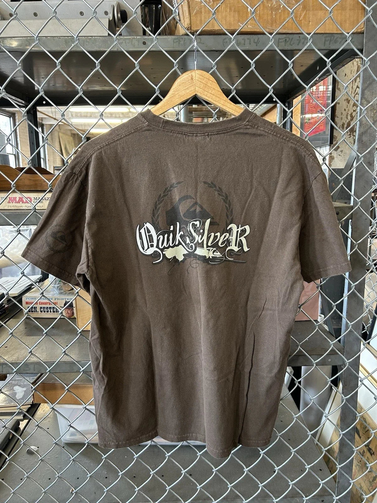 Y2K Quiksilver Brown Surf Essential Tee Size L Fits 21x26 No Flaws Faded Grunge Unisex T-shirt, Sweatshirt, Hoodie, Long Sleeve Tee - T-Shirt, Sweatshirt, Hoodie