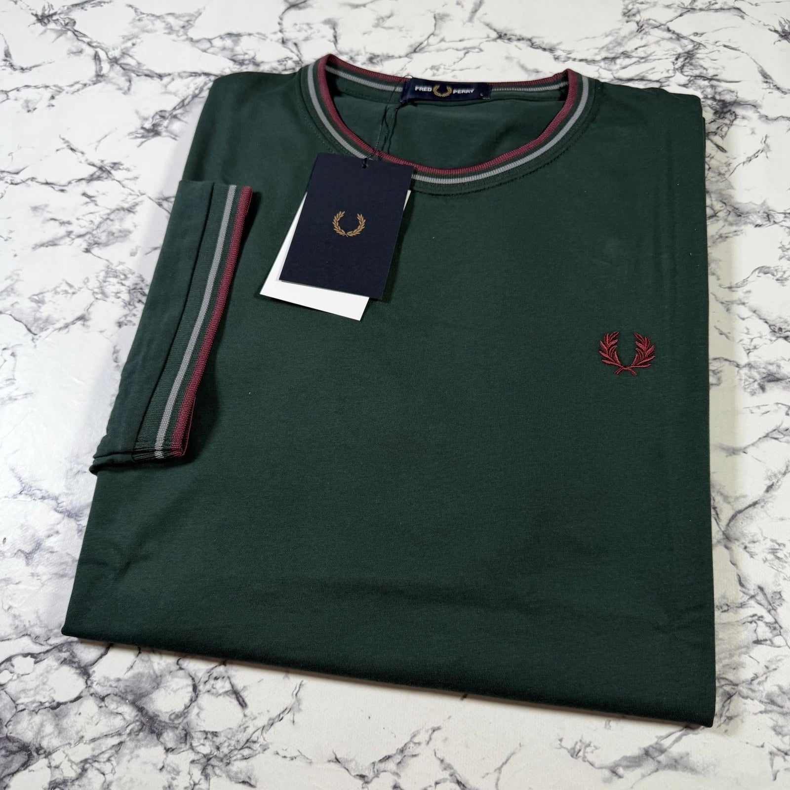 FRED PERRY Mens Grassroots Green Twin Tipped T Shirt SIZE LARGE M1588V 85A BNWT Unisex T-shirt, Sweatshirt, Hoodie, Long Sleeve Tee - T-Shirt, Sweatshirt, Hoodie