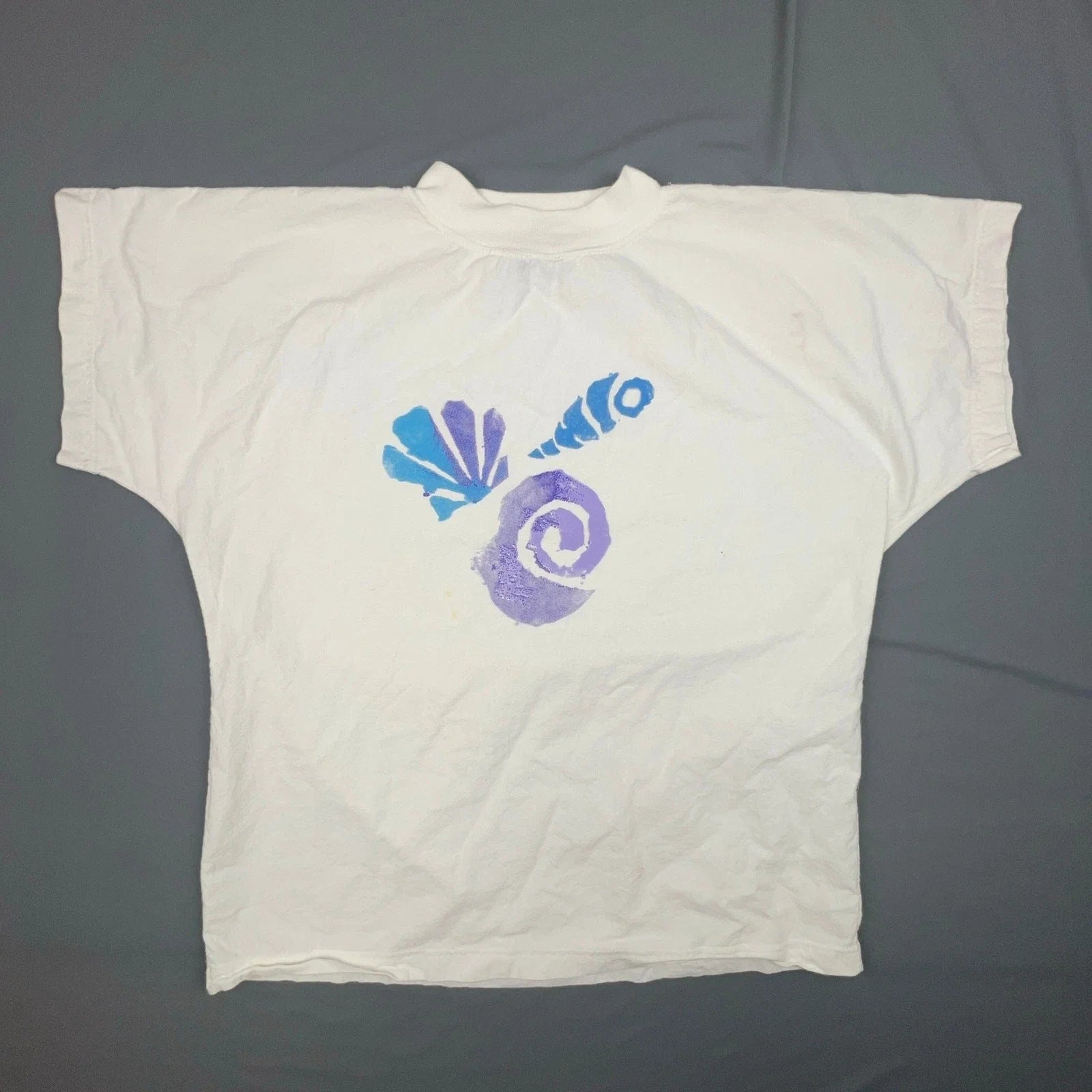 Vintage Seashell Graphic Tee Medium 90s SK Sport USA Coastal Aesthetic Shirt Unisex T-shirt, Sweatshirt, Hoodie, Long Sleeve Tee - T-Shirt, Sweatshirt, Hoodie