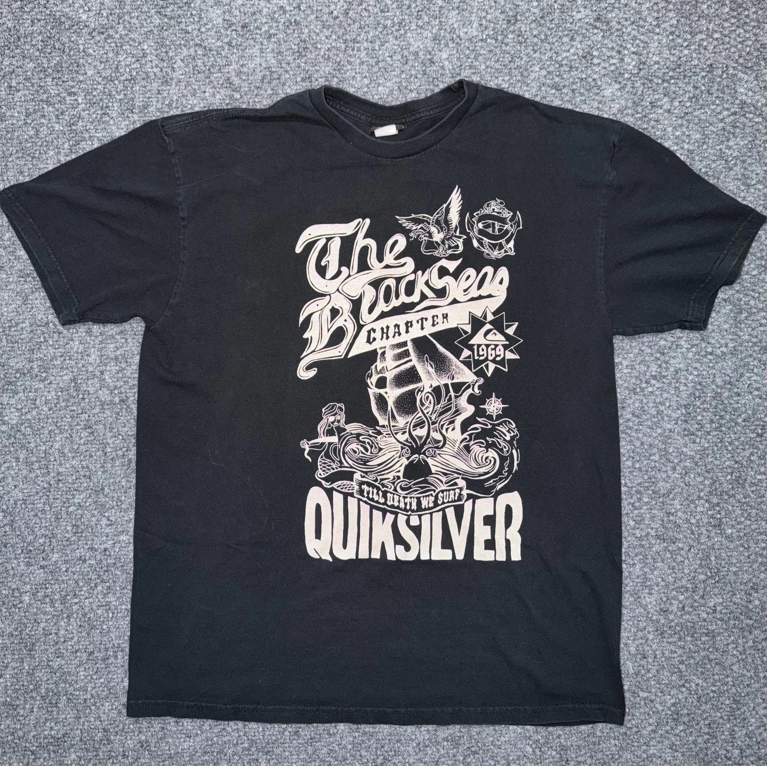 Quiksilver The Black Seas Chapter Till Death We Surf Graphic T-Shirt Y2K Surfing Unisex T-shirt, Sweatshirt, Hoodie, Long Sleeve Tee - T-Shirt, Sweatshirt, Hoodie