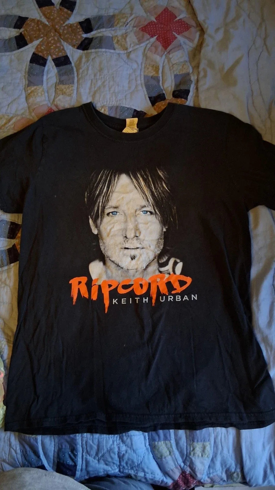 Keith Urban Shirt Ripcord World Tour Country Music Concert Tee Size Medium Unisex T-shirt, Sweatshirt, Hoodie, Long Sleeve Tee - T-Shirt, Sweatshirt, Hoodie