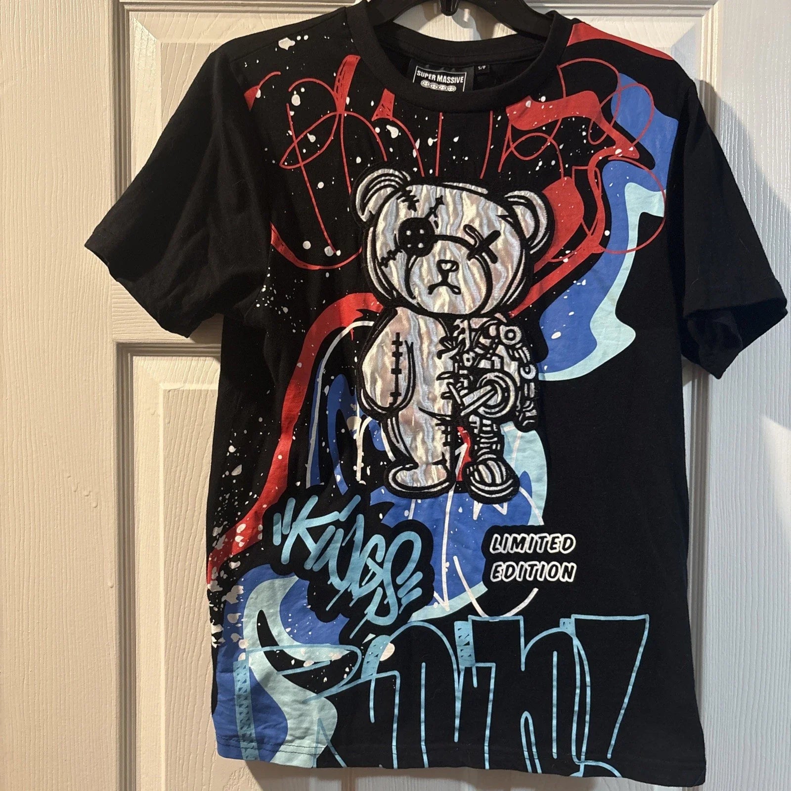 SUPER MASSIVE Limited Edition BEAR T-SHIRT SMALL BLACK cool shirt Unisex T-shirt, Sweatshirt, Hoodie, Long Sleeve Tee - T-Shirt, Sweatshirt, Hoodie