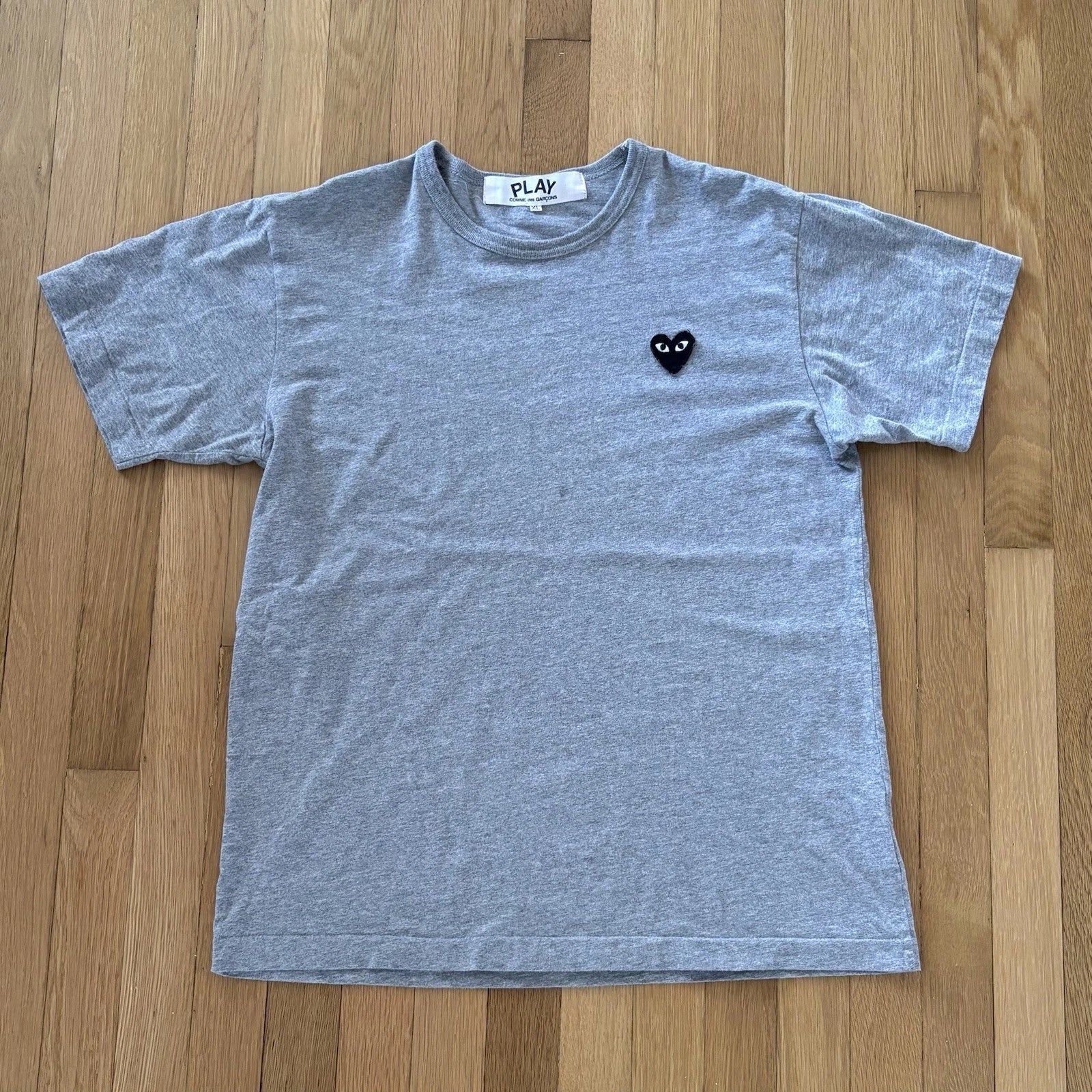 Comme des Garcons Play Shirt Grey Made In Japan  Black Heart Logo XL Grey Unisex T-shirt, Sweatshirt, Hoodie, Long Sleeve Tee - T-Shirt, Sweatshirt, Hoodie