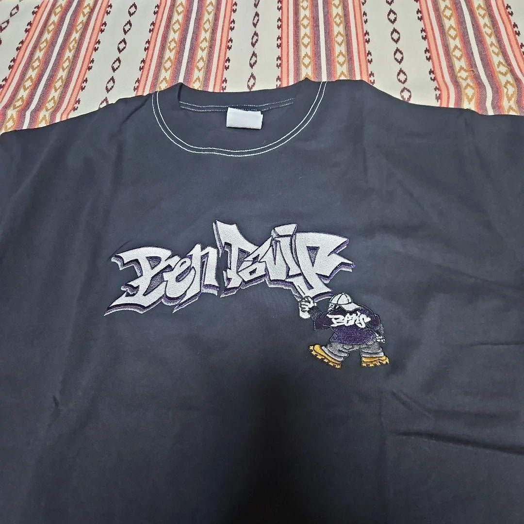 Graffiti Skate T-Shirt Black Size L Used Japan Unisex T-shirt, Sweatshirt, Hoodie, Long Sleeve Tee - T-Shirt, Sweatshirt, Hoodie