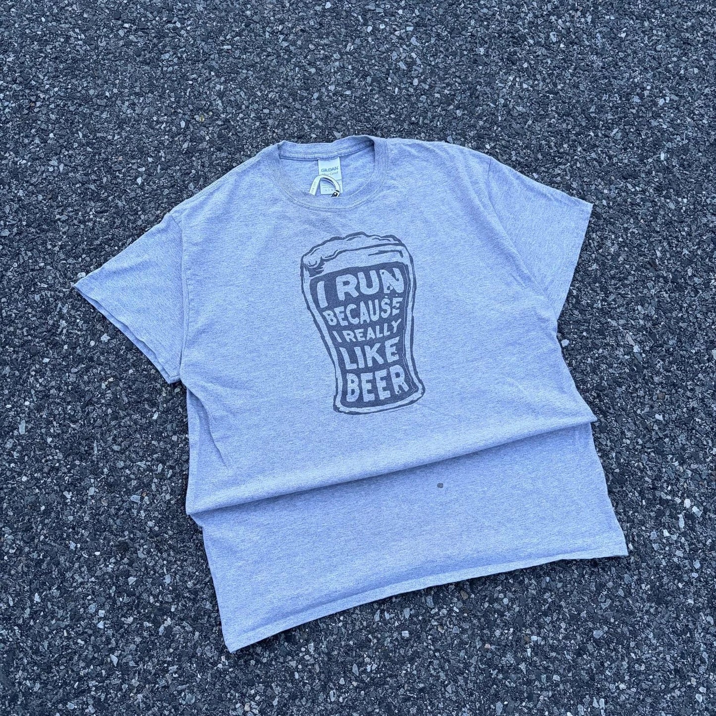 Gildan Gray Graphic T-Shirt 'I Run Because I Really Like Beer' Size L Unisex T-shirt, Sweatshirt, Hoodie, Long Sleeve Tee - T-Shirt, Sweatshirt, Hoodie