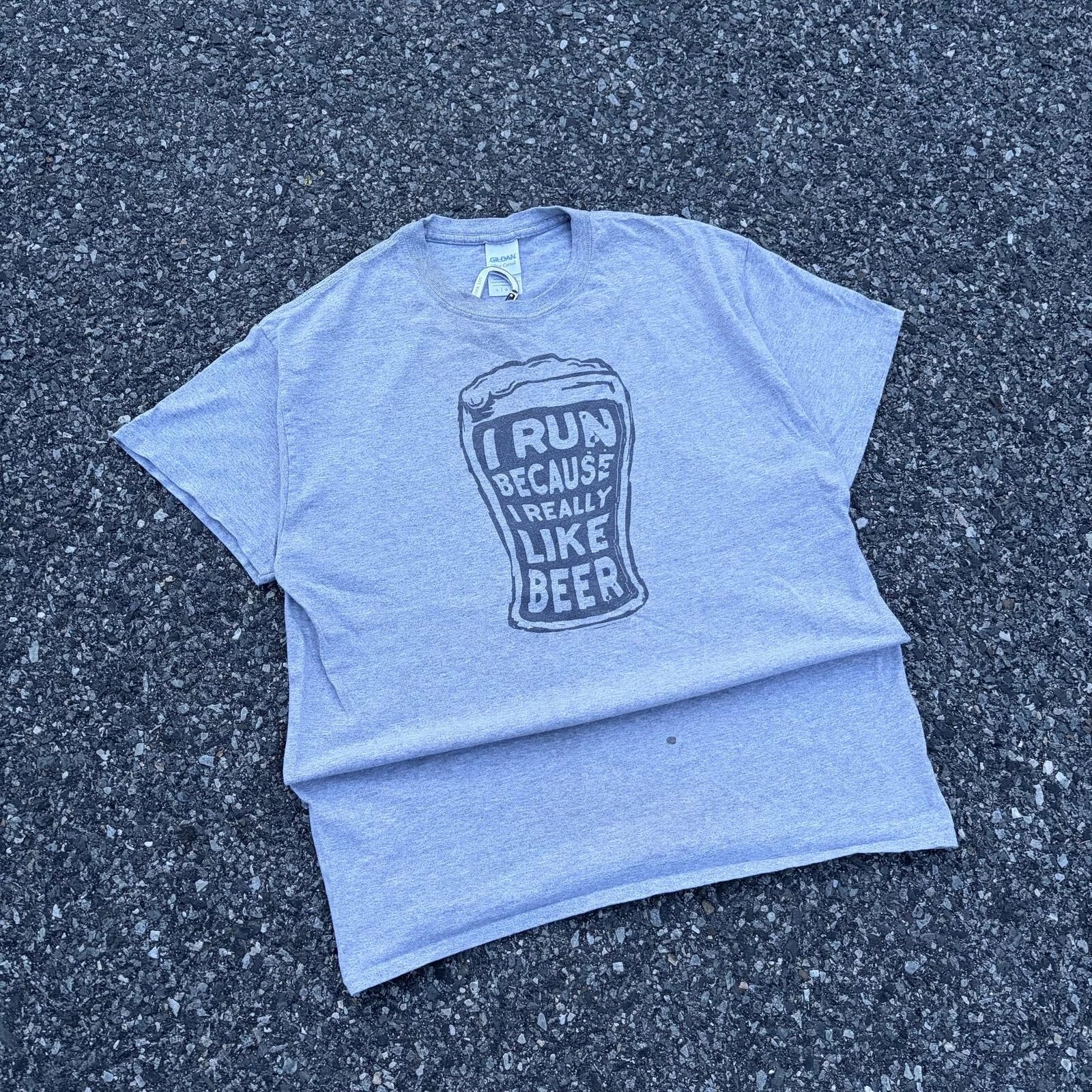 Gildan Gray Graphic T-Shirt 'I Run Because I Really Like Beer' Size L Unisex T-shirt, Sweatshirt, Hoodie, Long Sleeve Tee - T-Shirt, Sweatshirt, Hoodie