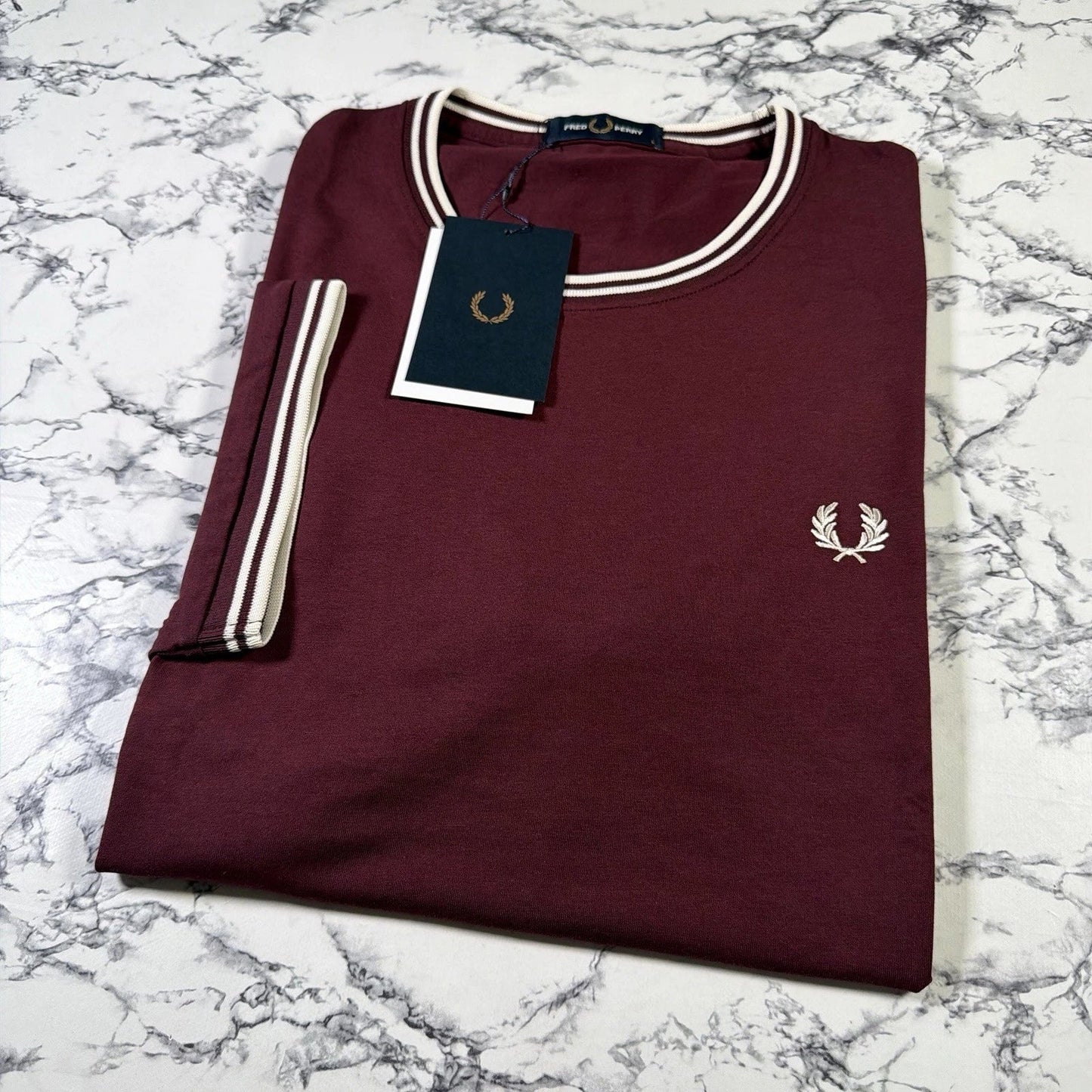 FRED PERRY Mens Oxblood Twin Tipped T Shirt SIZE LARGE M1588V 64A BNWT Unisex T-shirt, Sweatshirt, Hoodie, Long Sleeve Tee - T-Shirt, Sweatshirt, Hoodie