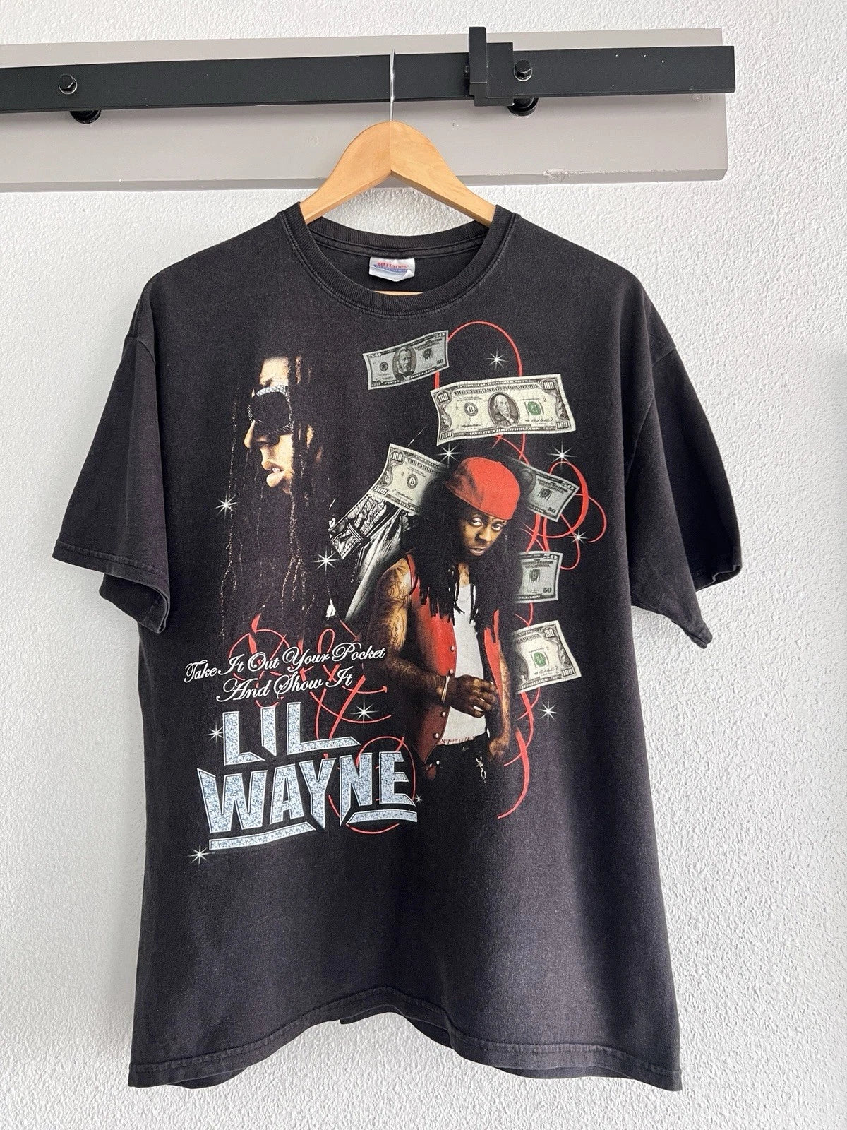 Vintage Y2K Lil Wayne Rap T-Shirt Tha Carter 3 Mens Size Large Unisex T-shirt, Sweatshirt, Hoodie, Long Sleeve Tee - T-Shirt, Sweatshirt, Hoodie
