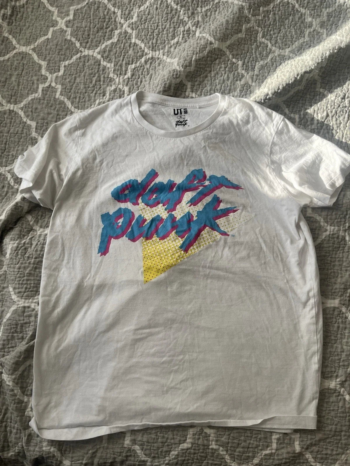Daft Punk UNIQLO Shirt Size XL Unisex T-shirt, Sweatshirt, Hoodie, Long Sleeve Tee - T-Shirt, Sweatshirt, Hoodie