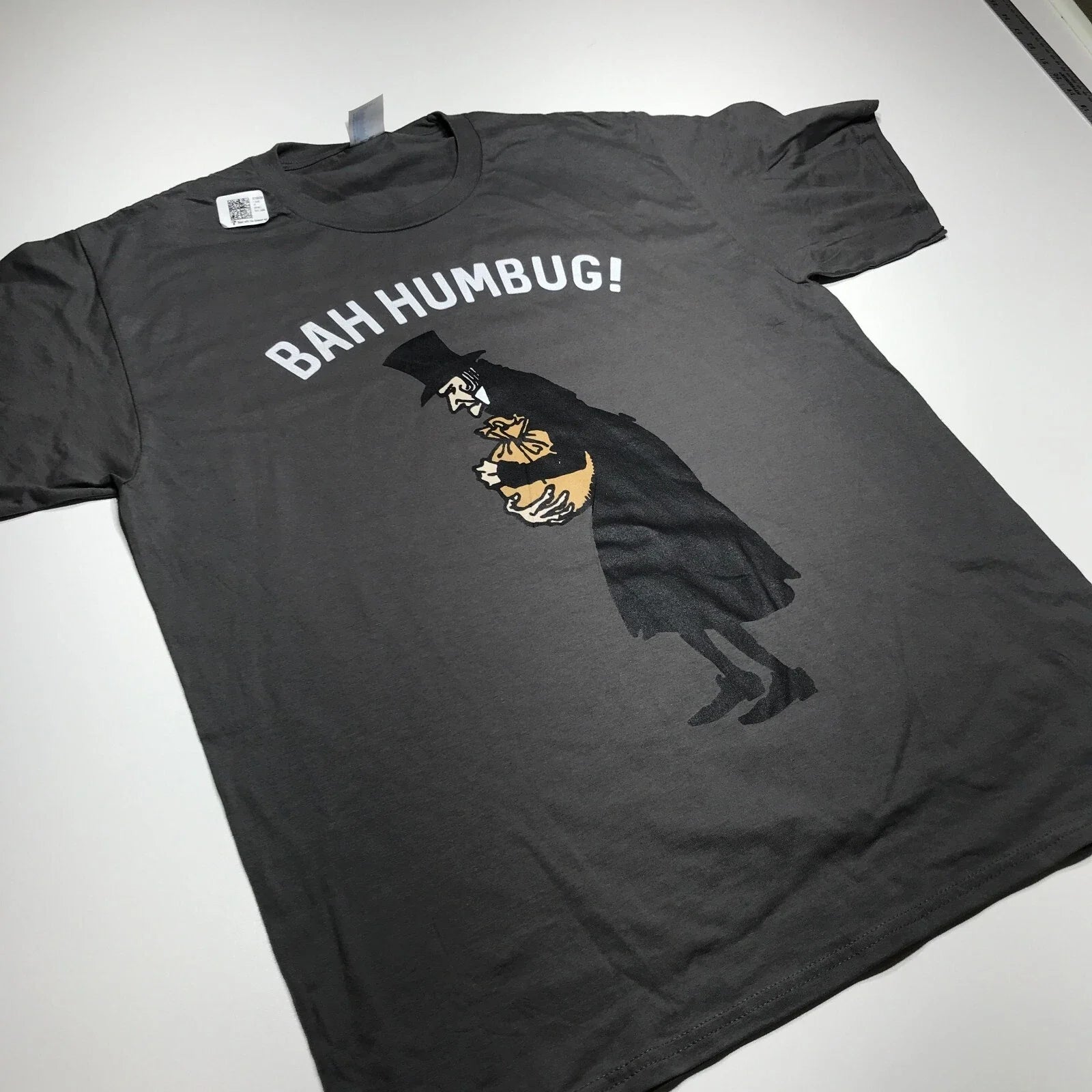 "BAH HAMBUG!" Funny Graphic Print Gray Short Sleeve T-Shirt Port & Co. Large NEW Unisex T-shirt, Sweatshirt, Hoodie, Long Sleeve Tee - T-Shirt, Sweatshirt, Hoodie