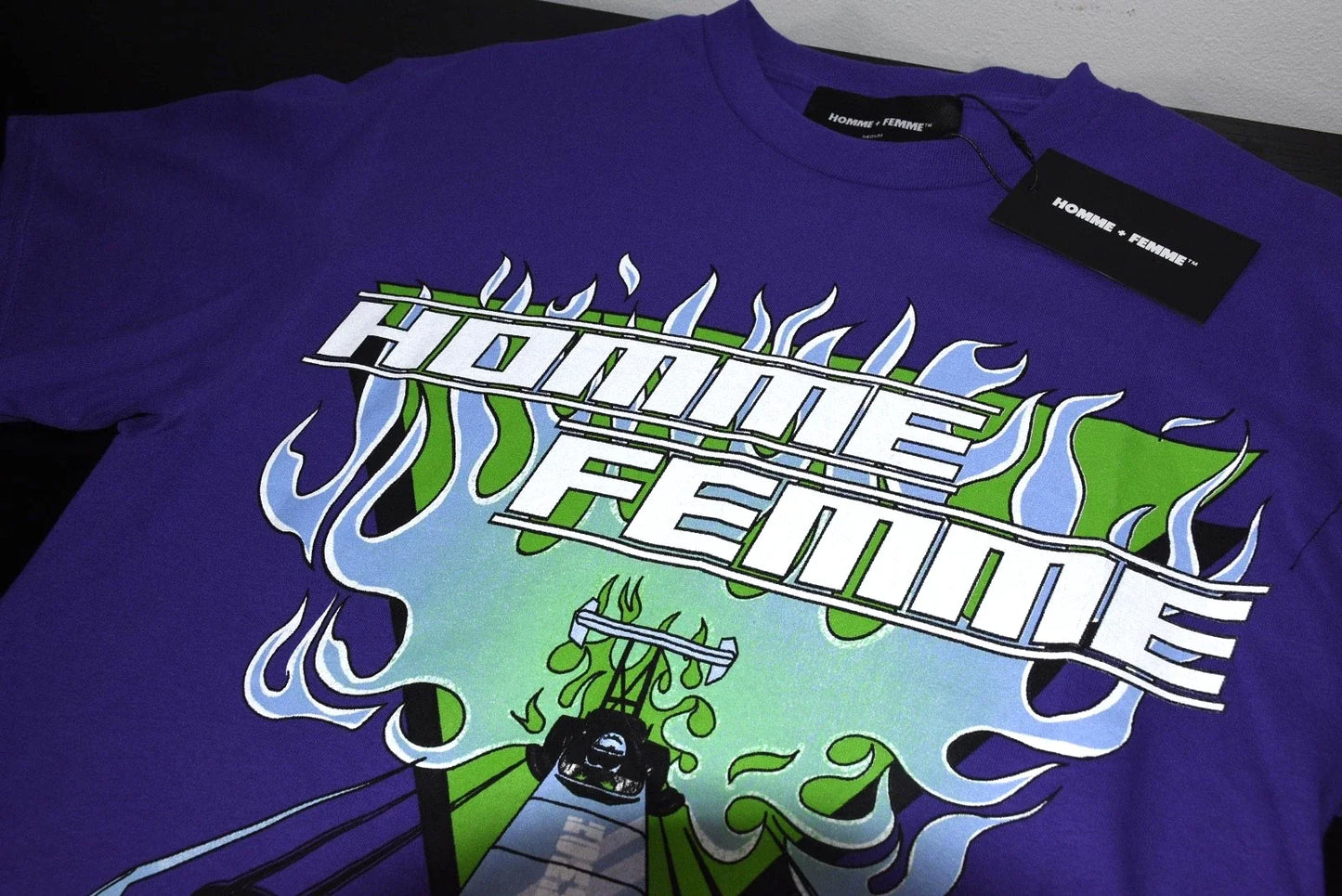 Homme Femme - Mens - Size Medium - Retro Purple Racing Tee Unisex T-shirt, Sweatshirt, Hoodie, Long Sleeve Tee - T-Shirt, Sweatshirt, Hoodie