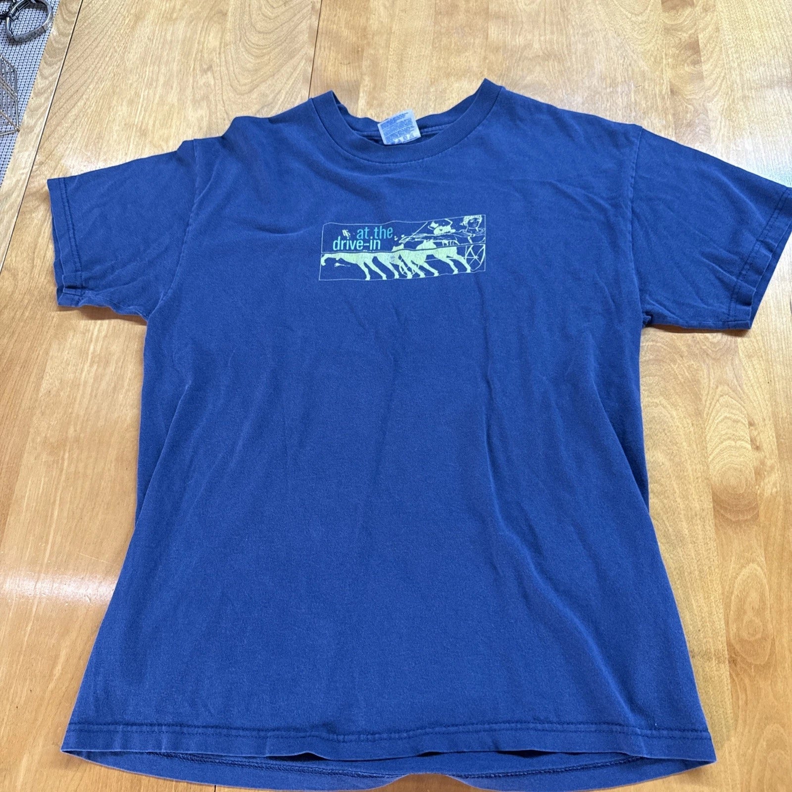 At The Drive-In Relationship Of Command 2000 Promo T-Shirt M Medium Unisex T-shirt, Sweatshirt, Hoodie, Long Sleeve Tee - T-Shirt, Sweatshirt, Hoodie