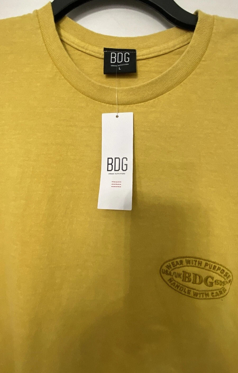 Urban Outfitters BDG Relaxed Fit Mens T-Shirt Short Sleeve Workwear Crest Yellow Unisex T-shirt, Sweatshirt, Hoodie, Long Sleeve Tee - T-Shirt, Sweatshirt, Hoodie
