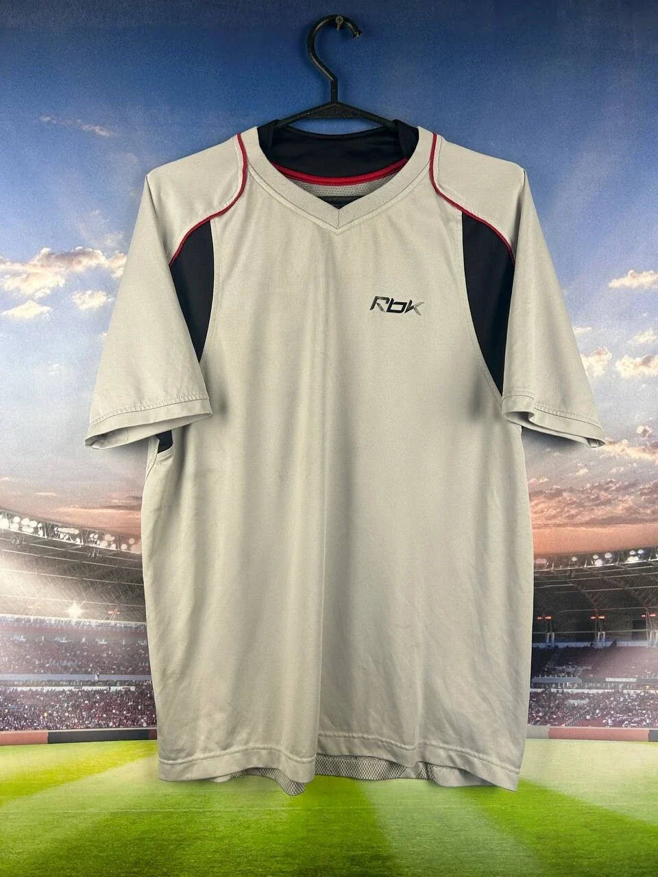 Reebok Liverpool Style Training Jersey Football Soccer Shirt Men Size L Unisex T-shirt, Sweatshirt, Hoodie, Long Sleeve Tee - T-Shirt, Sweatshirt, Hoodie
