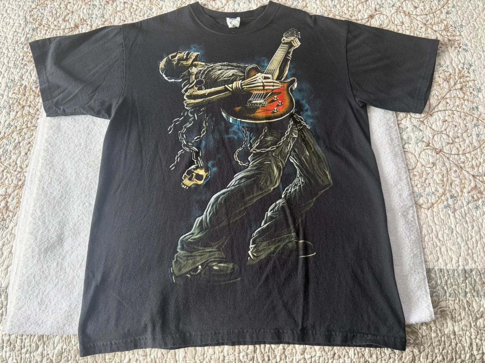 Vintage Black Skeleton Playing Guitar Men's T-Shirt Size Large Y2K Skulls Grunge Unisex T-shirt, Sweatshirt, Hoodie, Long Sleeve Tee - T-Shirt, Sweatshirt, Hoodie