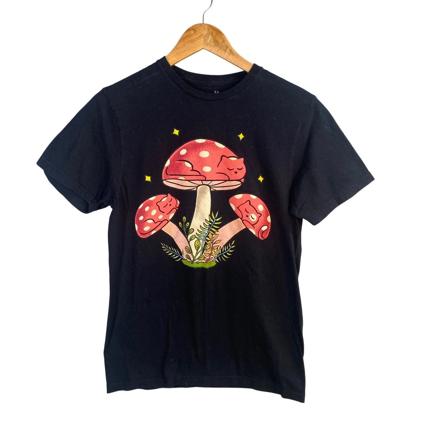 Threadless Mushroom Cat Graphic Tee Small Goblincore Cat Mom Whimsigoth Unisex T-shirt, Sweatshirt, Hoodie, Long Sleeve Tee - T-Shirt, Sweatshirt, Hoodie