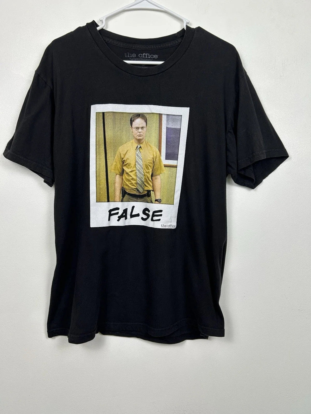 The Office Dwight T-Shirt Size Large Black Short Sleeve 100% Cotton TV Show Unisex T-shirt, Sweatshirt, Hoodie, Long Sleeve Tee - T-Shirt, Sweatshirt, Hoodie