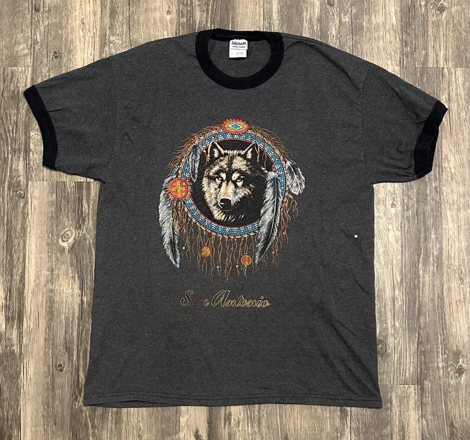 Wolve Wolf Native American Dream Catcher Mens T-shirt L Vintage San Antonio 90s Unisex T-shirt, Sweatshirt, Hoodie, Long Sleeve Tee - T-Shirt, Sweatshirt, Hoodie