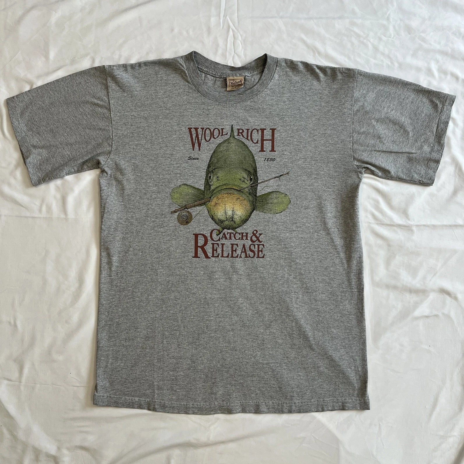 Vintage 90s Woolrich Gray Catch & Release Graphic Tee T Shirt Mens Size L Y2K Unisex T-shirt, Sweatshirt, Hoodie, Long Sleeve Tee - T-Shirt, Sweatshirt, Hoodie