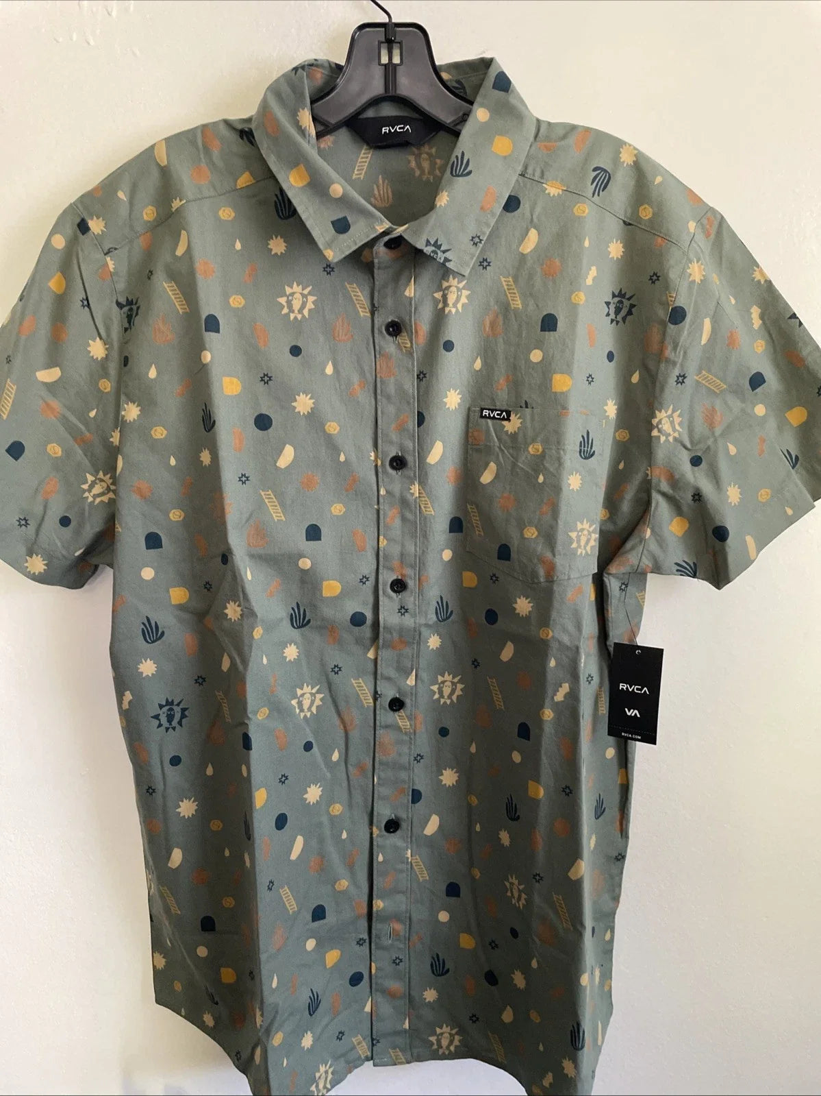 New RVCA Sport Designer Street Style Button Font Short Sleeve Shirt Size XL Unisex T-shirt, Sweatshirt, Hoodie, Long Sleeve Tee - T-Shirt, Sweatshirt, Hoodie