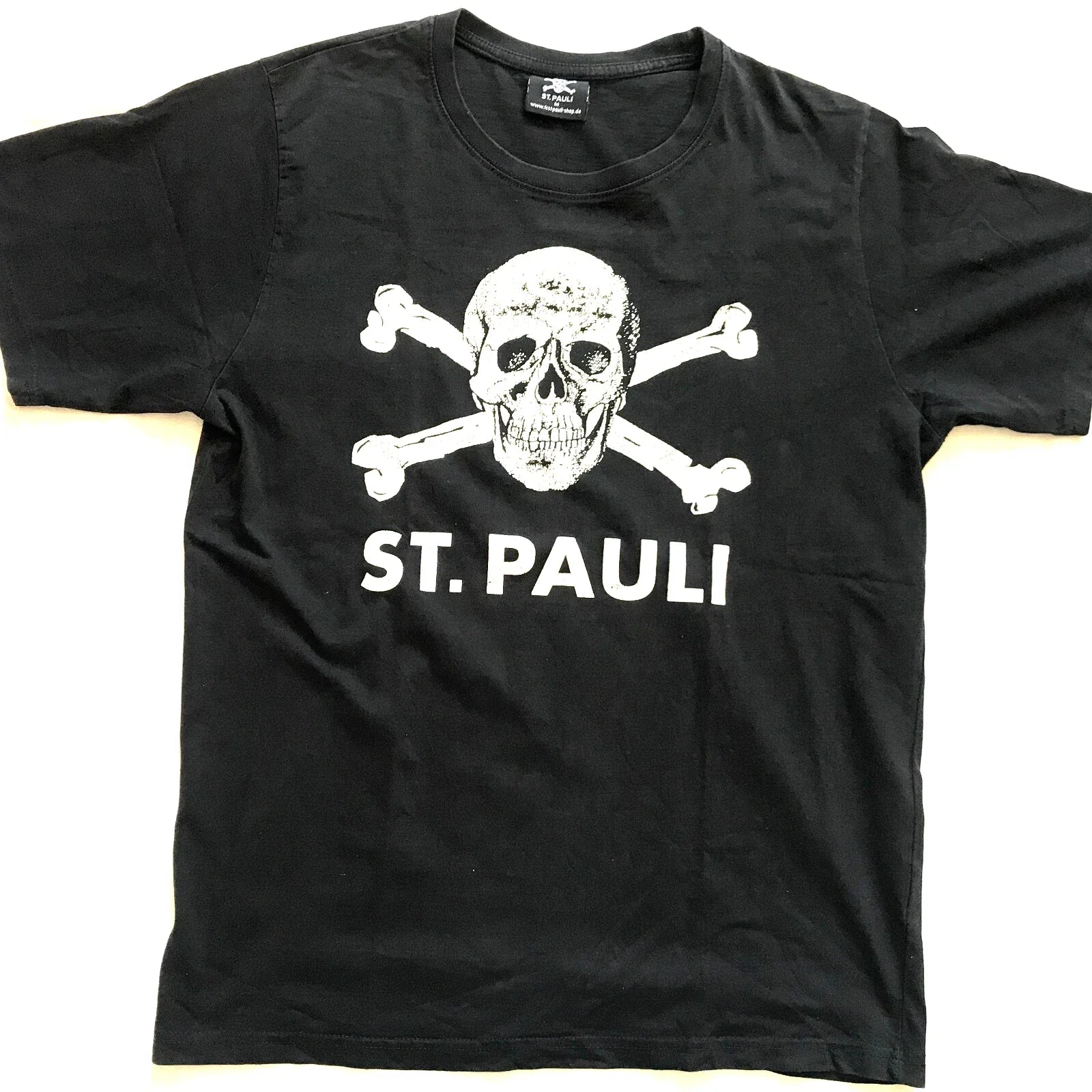 ST. PAULI SKULL BLACK SHIRT GERMANY FOOTBALL SOCCER TEE PRINTED MEDIUM SIZE Unisex T-shirt, Sweatshirt, Hoodie, Long Sleeve Tee - T-Shirt, Sweatshirt, Hoodie