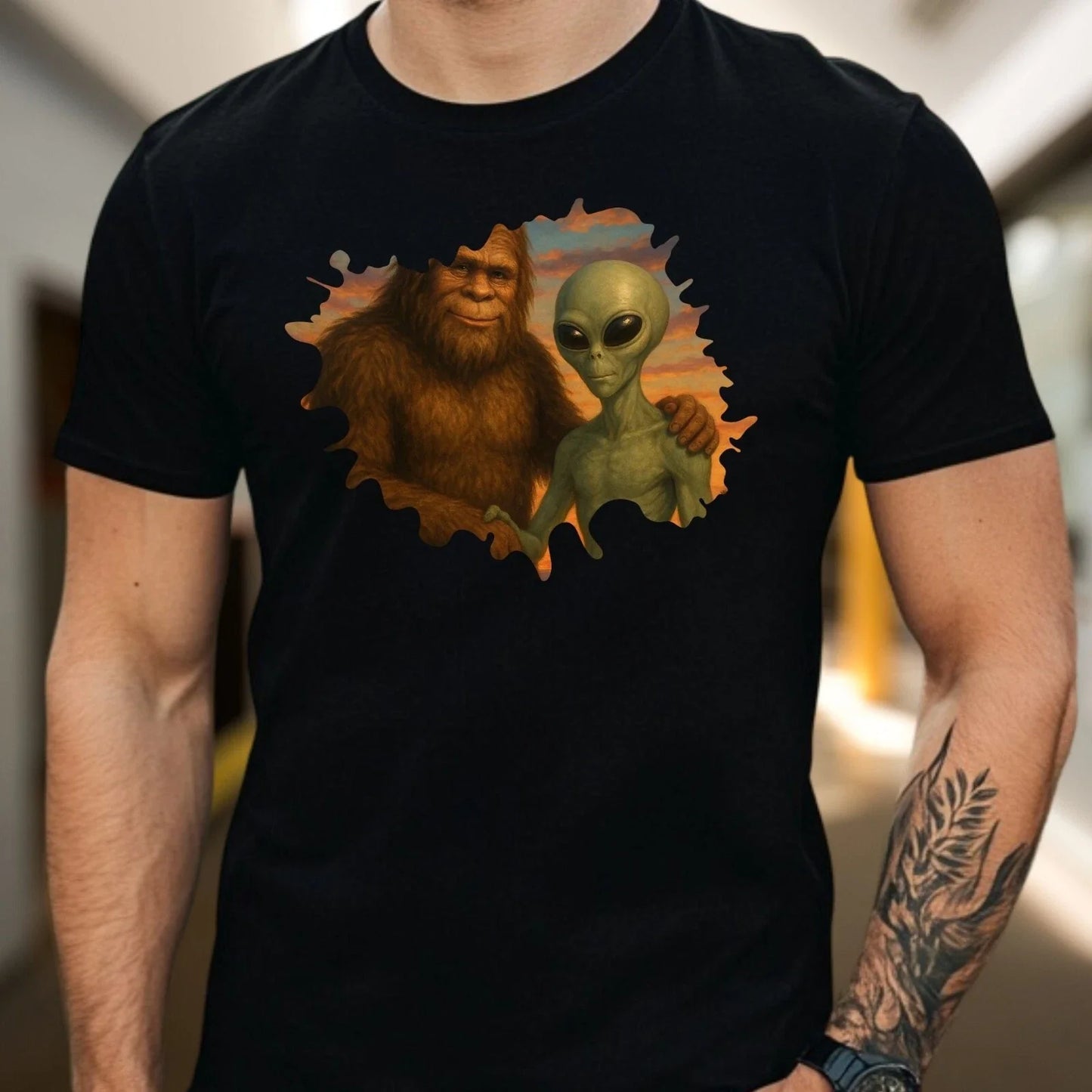 Men's Bigfoot and Alien Motif Cotton T-Shirt Size XS to 5XL Unisex T-shirt, Sweatshirt, Hoodie, Long Sleeve Tee - T-Shirt, Sweatshirt, Hoodie