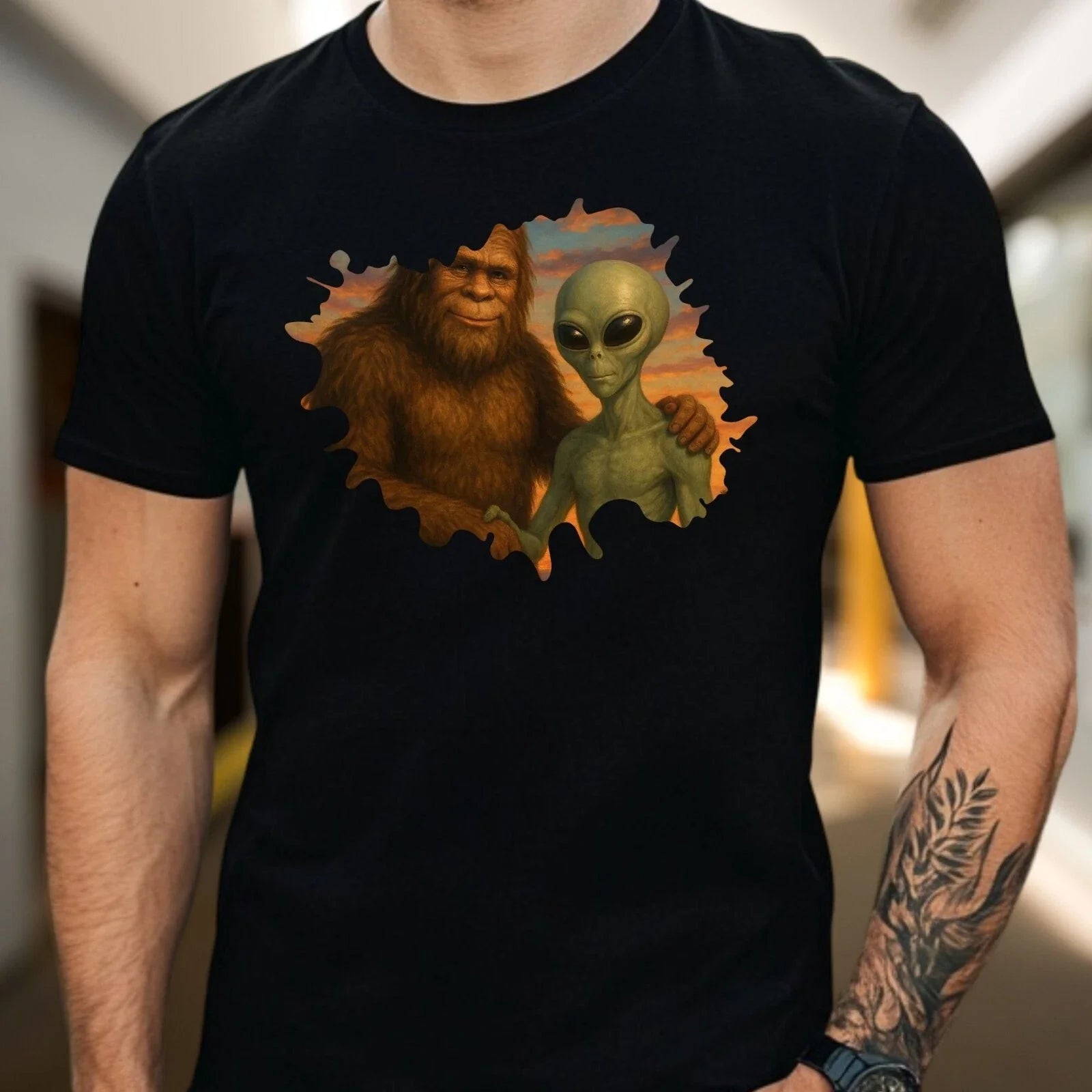 Men's Bigfoot and Alien Motif Cotton T-Shirt Size XS to 5XL Unisex T-shirt, Sweatshirt, Hoodie, Long Sleeve Tee - T-Shirt, Sweatshirt, Hoodie