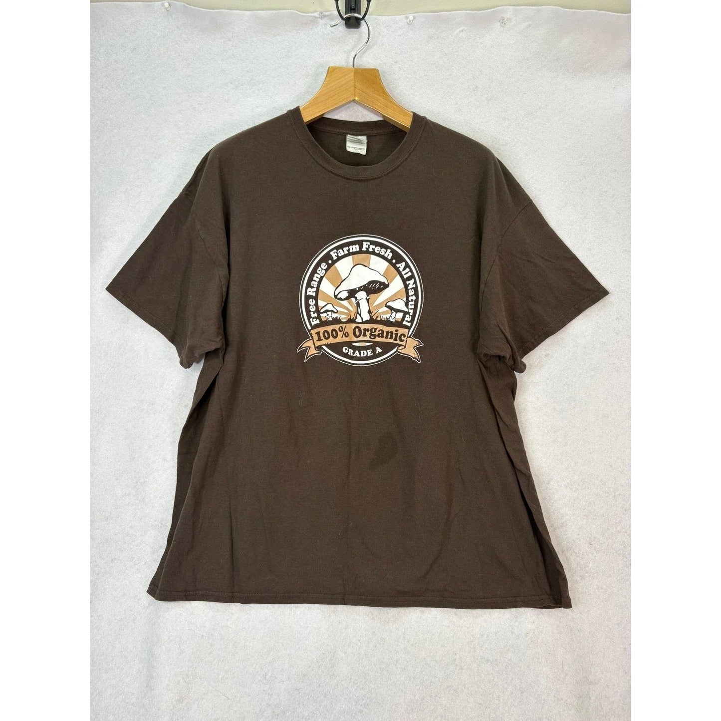 Gildan Brown Organic Mushroom Graphic T-Shirt Mens 2XL Gorpcore Nature Tee Unisex T-shirt, Sweatshirt, Hoodie, Long Sleeve Tee - T-Shirt, Sweatshirt, Hoodie