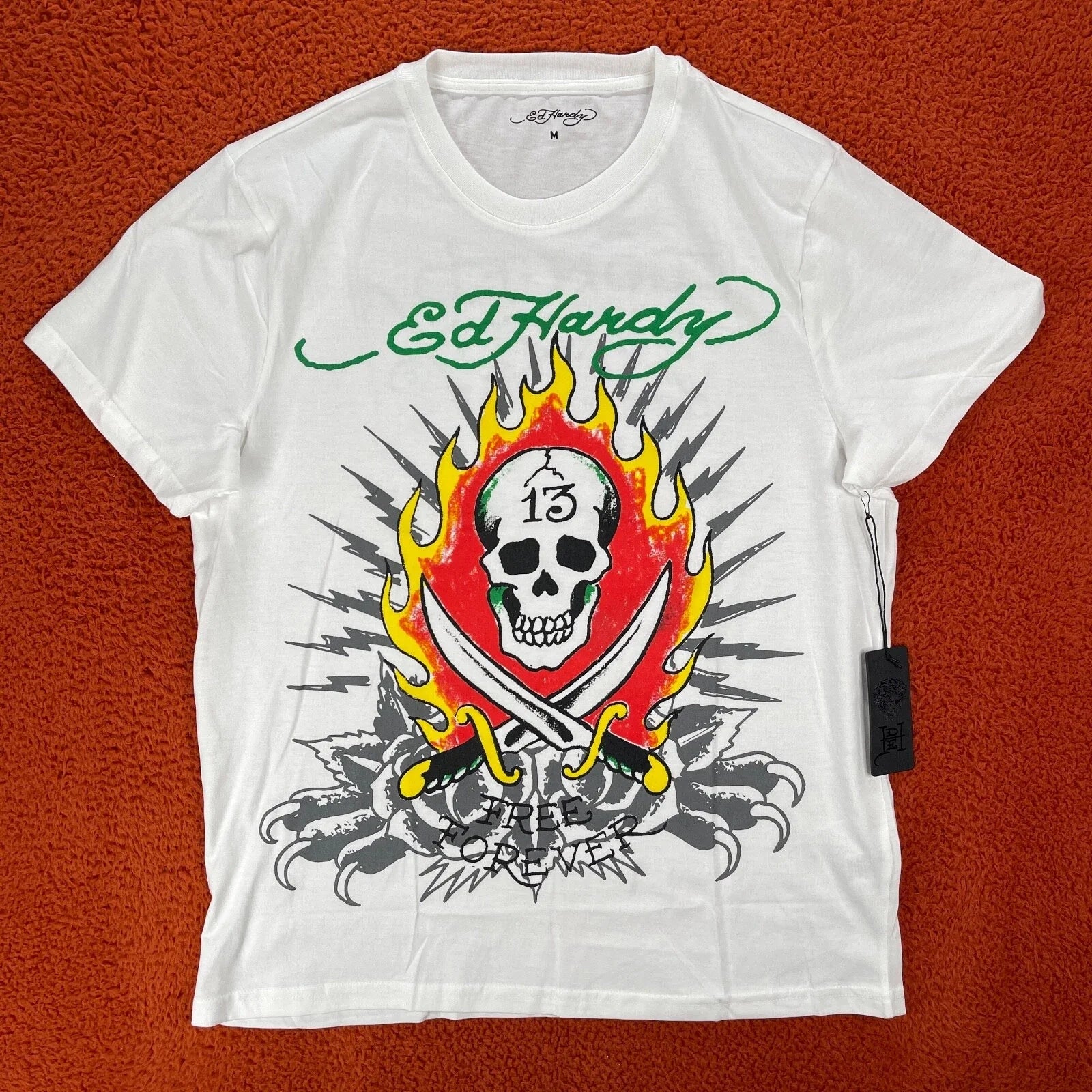 ED HARDY Designs T-Shirt Men's MEDIUM Graphic Tattoo White Pirate Skull Y2K Unisex T-shirt, Sweatshirt, Hoodie, Long Sleeve Tee - T-Shirt, Sweatshirt, Hoodie