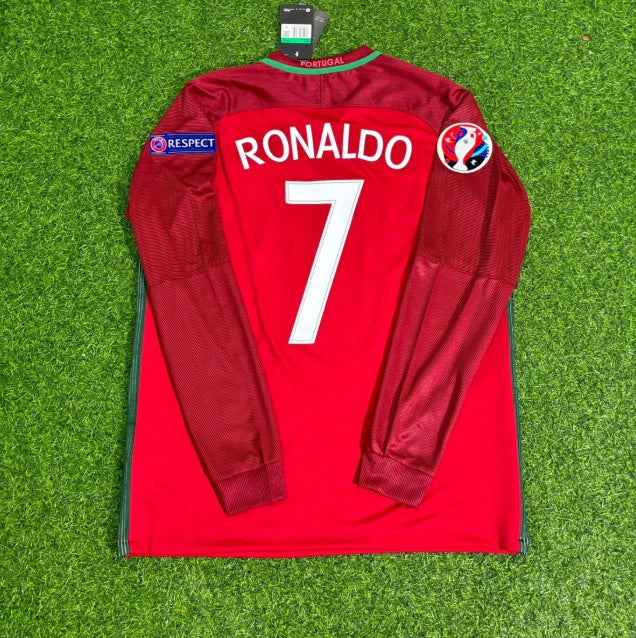 Cristiano Ronaldo #7 Portugal 2016 Home Retro Jersey Long Sleeve Unisex T-shirt, Sweatshirt, Hoodie, Long Sleeve Tee - T-Shirt, Sweatshirt, Hoodie