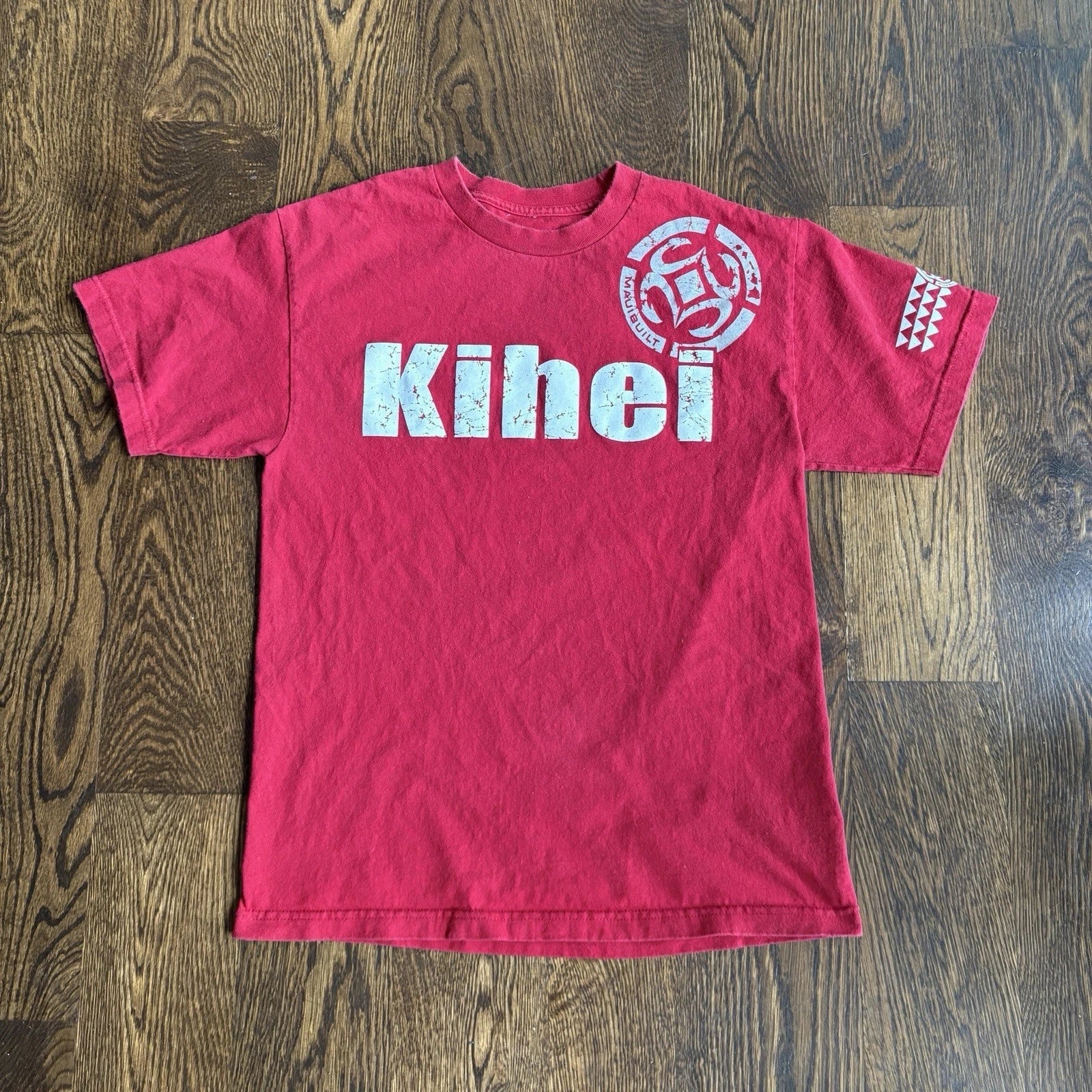 VTG Maui Built Hawaii Shirt Mens S Red Kihei Tribal Spellout Graphic Surf Tee Unisex T-shirt, Sweatshirt, Hoodie, Long Sleeve Tee - T-Shirt, Sweatshirt, Hoodie
