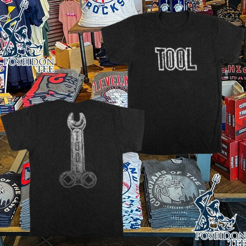 Tool Wrench Vintage T-shirt Unisex T-shirt, Sweatshirt, Hoodie, Long Sleeve Tee - T-Shirt, Sweatshirt, Hoodie
