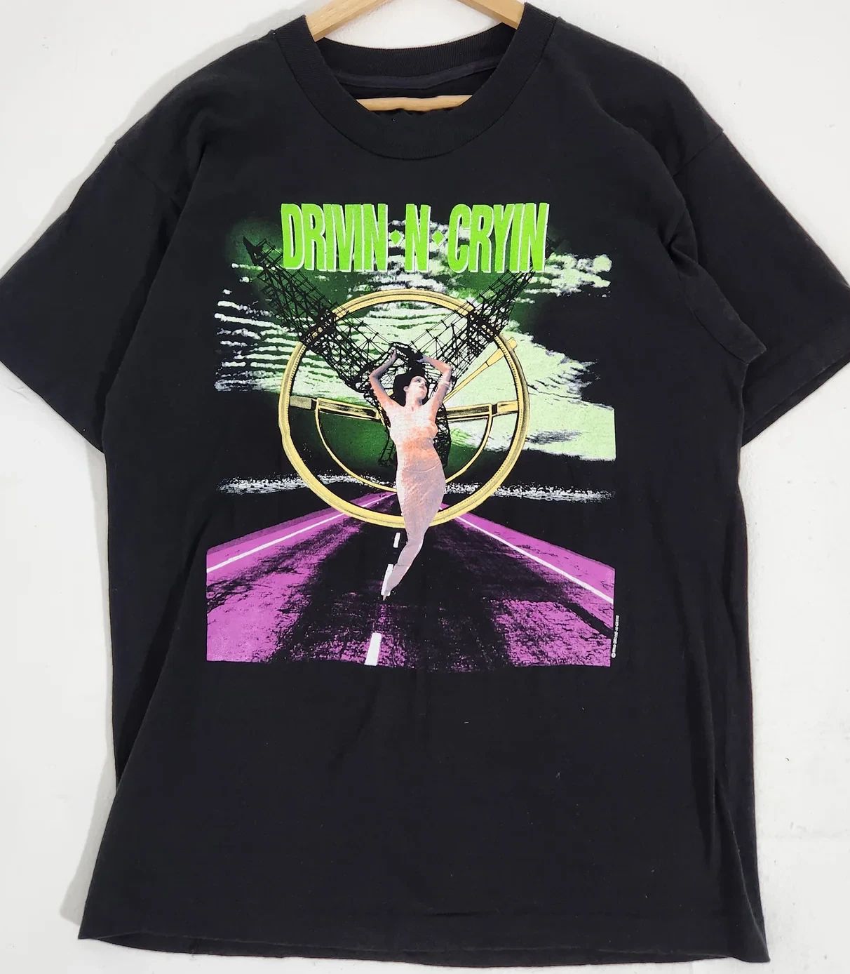 Vtg Drivin-N-Cryin Fly Me Courageous 1991 World Tour T-shirt CL162 Unisex T-shirt, Sweatshirt, Hoodie, Long Sleeve Tee - T-Shirt, Sweatshirt, Hoodie