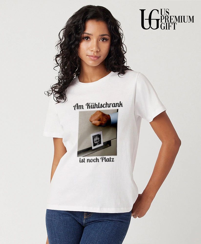 Am Kuhlschrank ist noch Platz - Adult & Kids T-Shirts, Sweatshirts & Hoodies apparel design preview 4