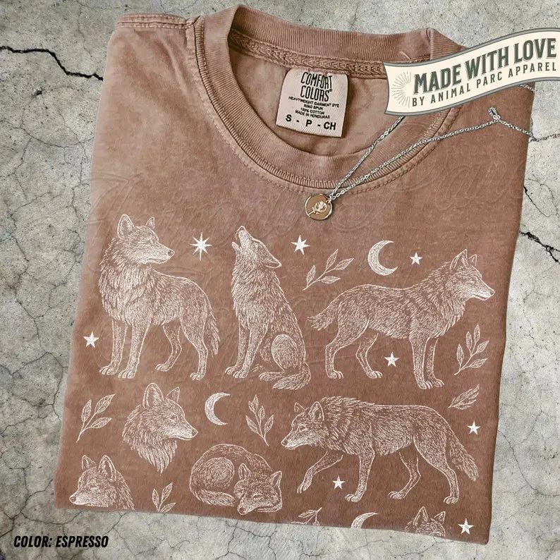 Wolf Full Moon Vintage Comfort Tee Graphic Shirt Men Women Unisex T-shirt, Sweatshirt, Hoodie, Long Sleeve Tee - T-Shirt, Sweatshirt, Hoodie